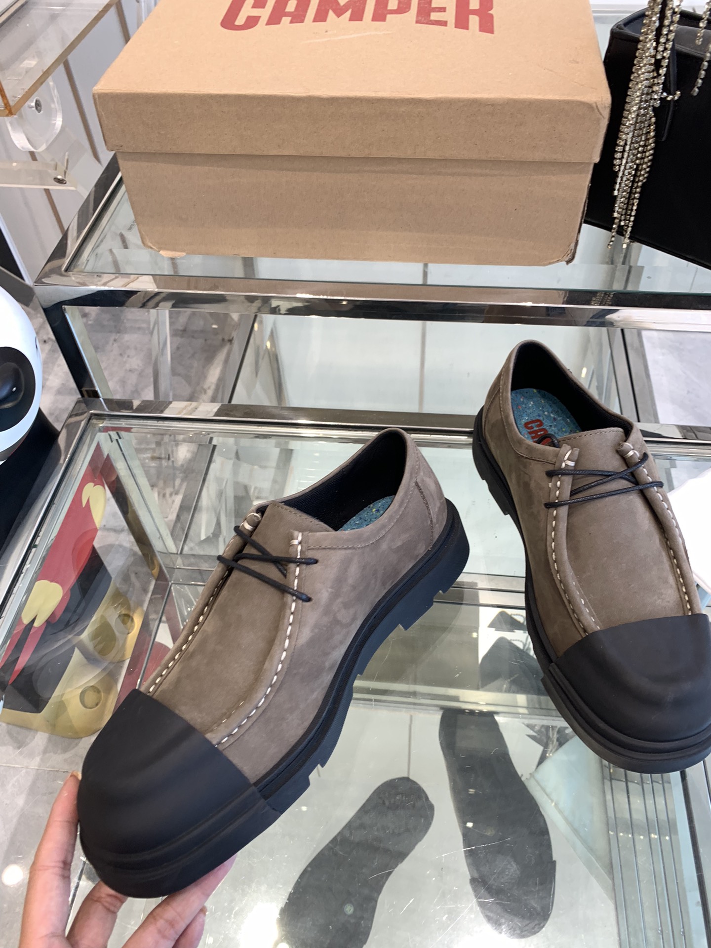 Stylish Spring and Summer Quilts with Detachable Shoes and Spanish Hip Design - 图片 3