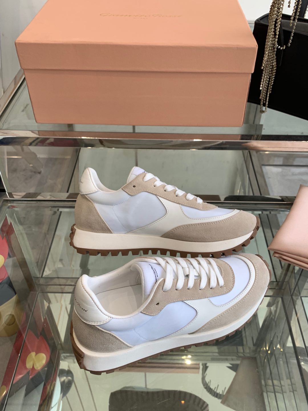 Gianvito Rossi Luxury White Shoes Collection Overview - 图片 6