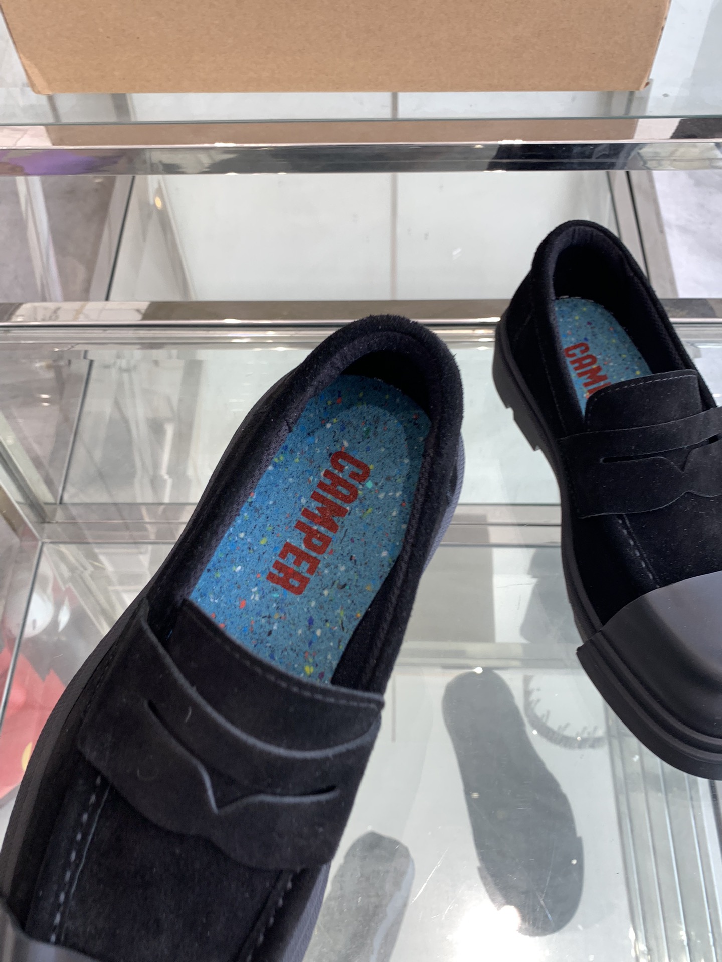 “Variety of Quilts and Shoes for Spring and Summer in Different Sizes” - 图片 4