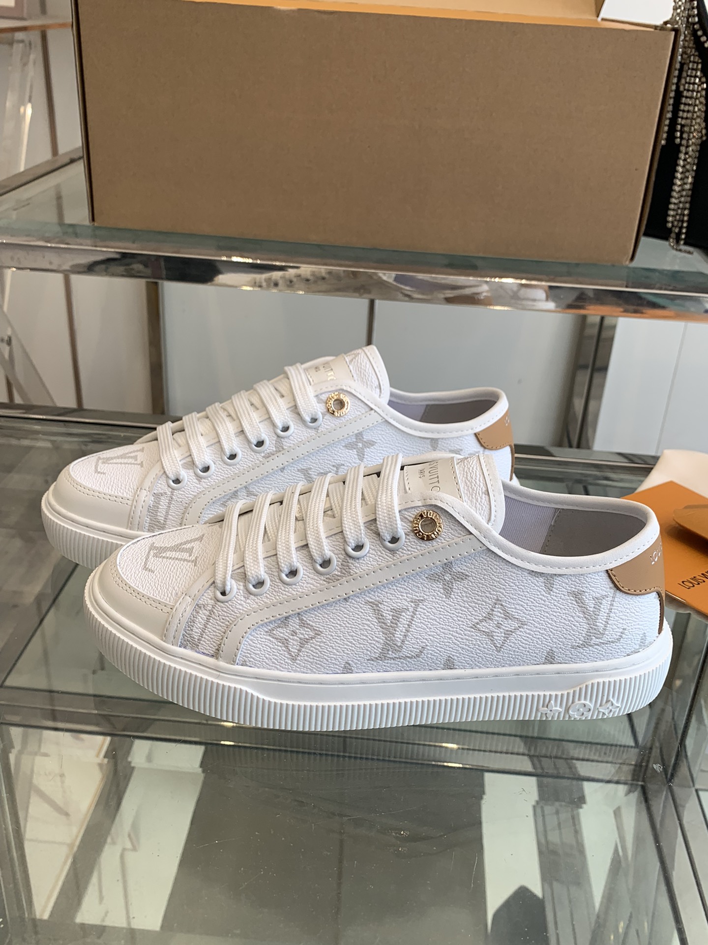 [Louis Vuitton Women