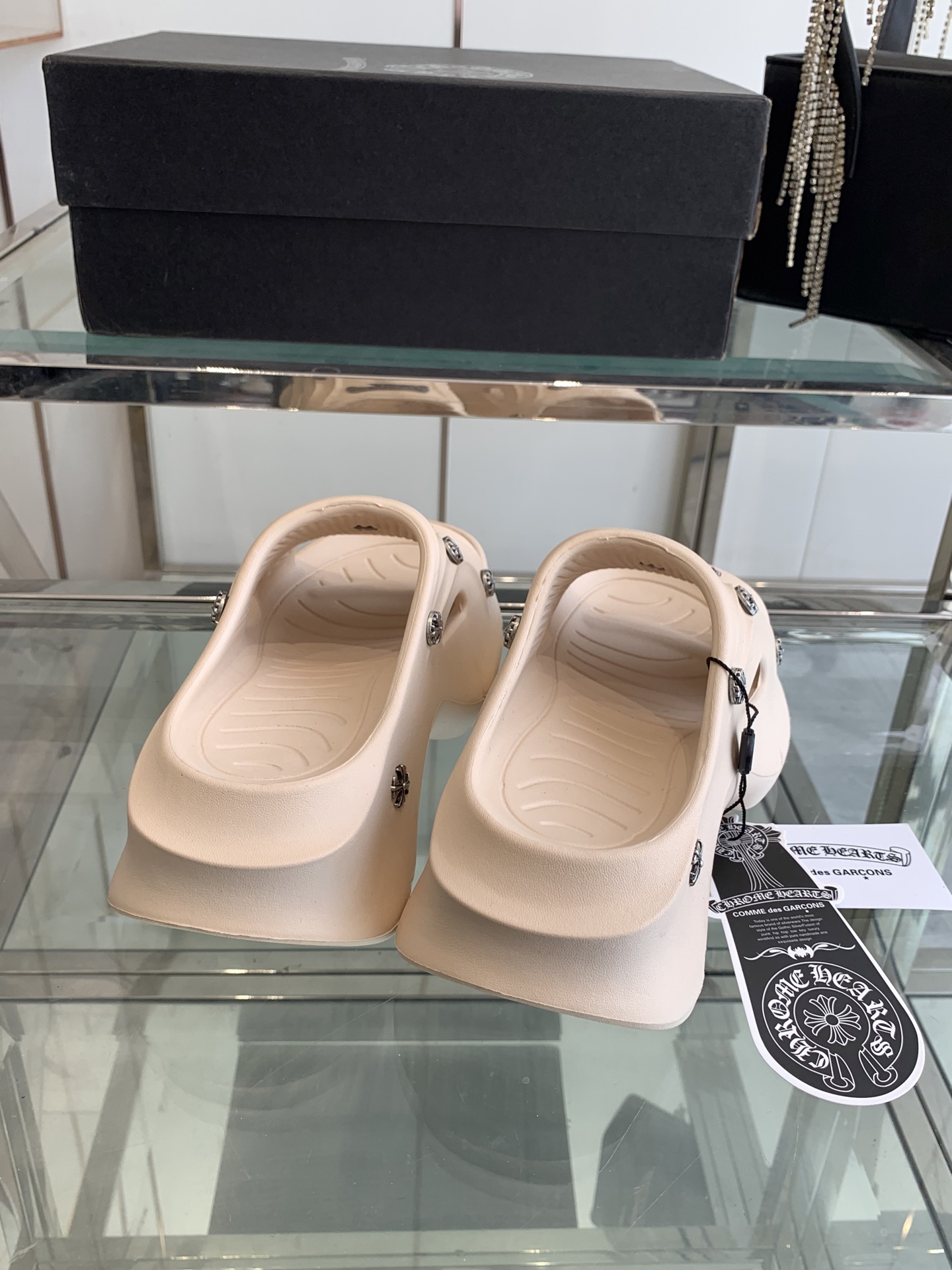 Trendy Summer Lazy Slippers: Chrome Hearts Crots, 400 Pounds, Various Sizes. - 图片 9