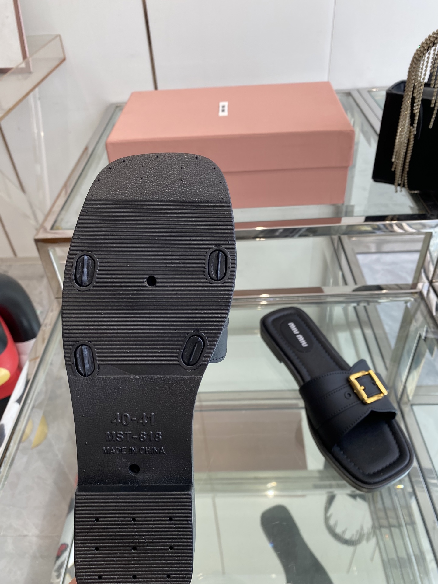 Miu Miu Miu 缪缪 25ss新款 平底拖鞋