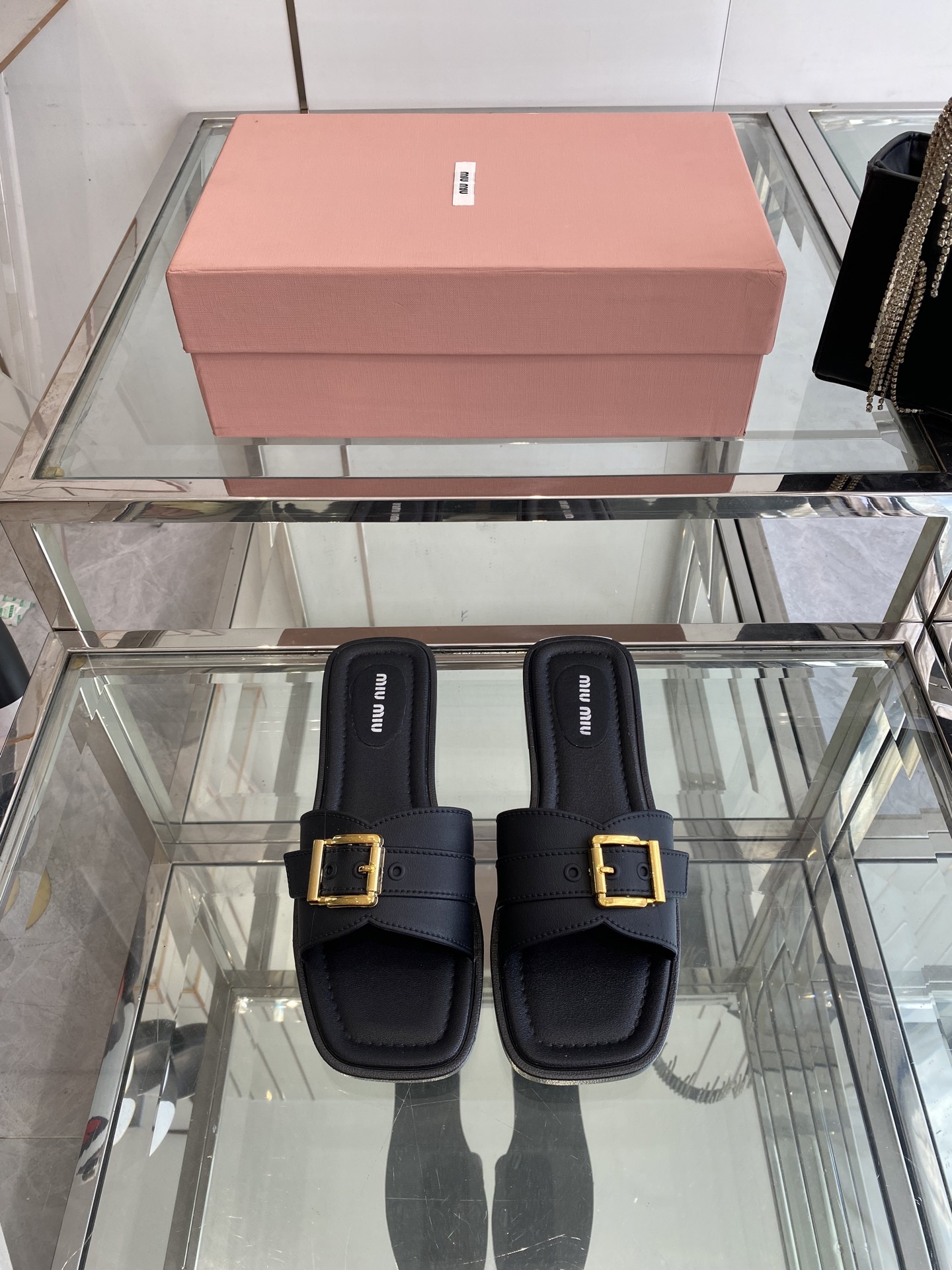 Miu Miu Miu 缪缪 25ss新款 平底拖鞋