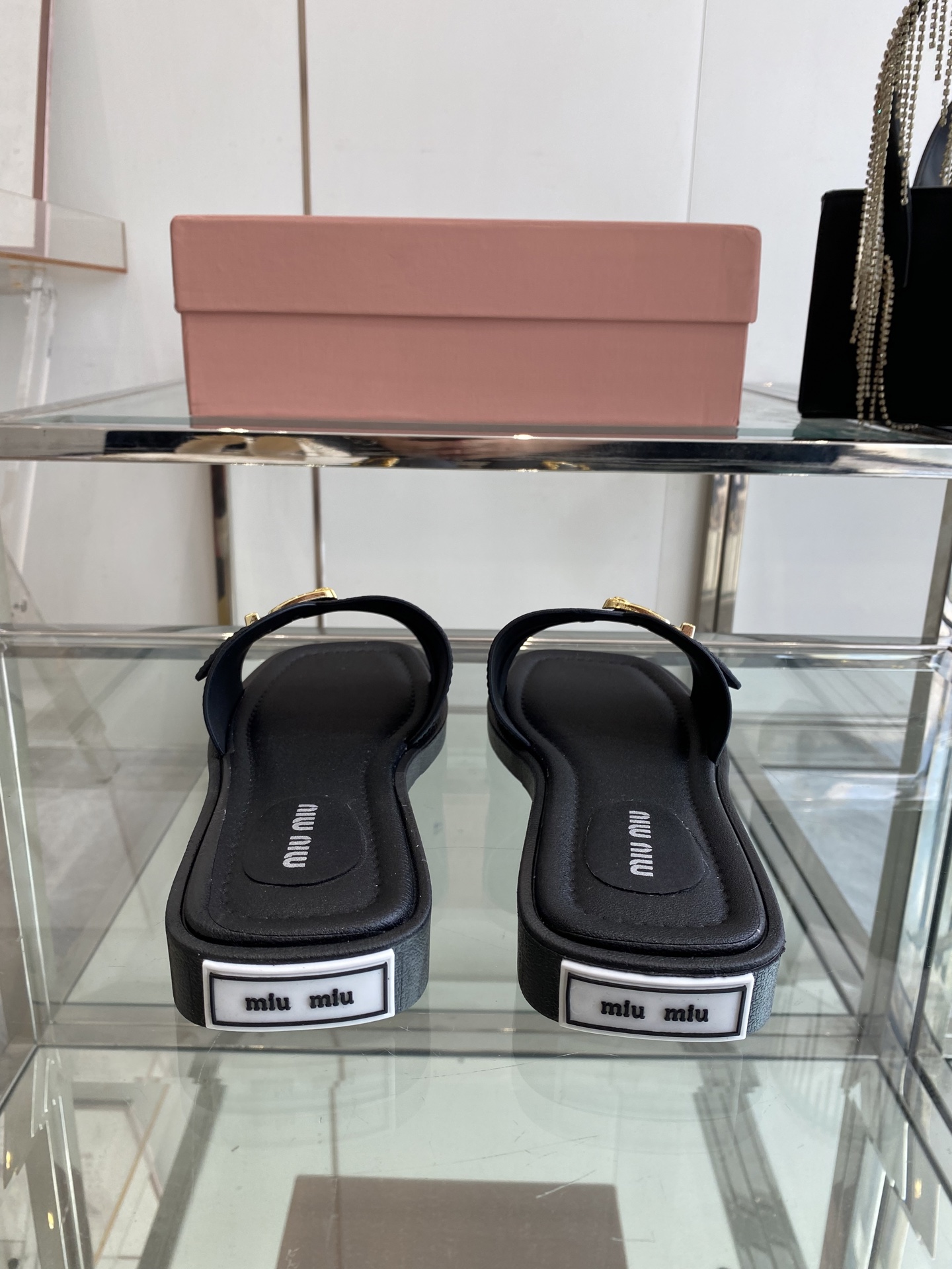Miu Miu Miu 缪缪 25ss新款 平底拖鞋