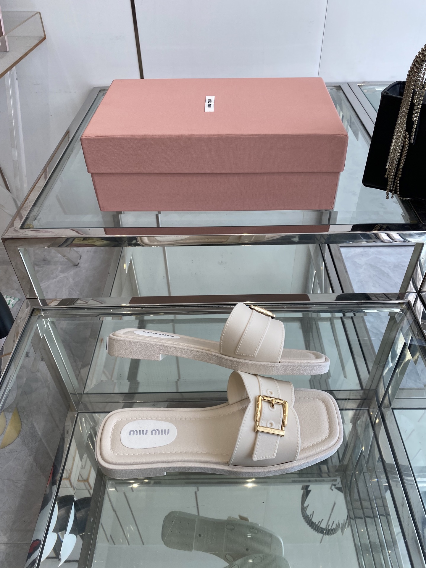 Miu Miu Miu 缪缪 25ss新款 平底拖鞋