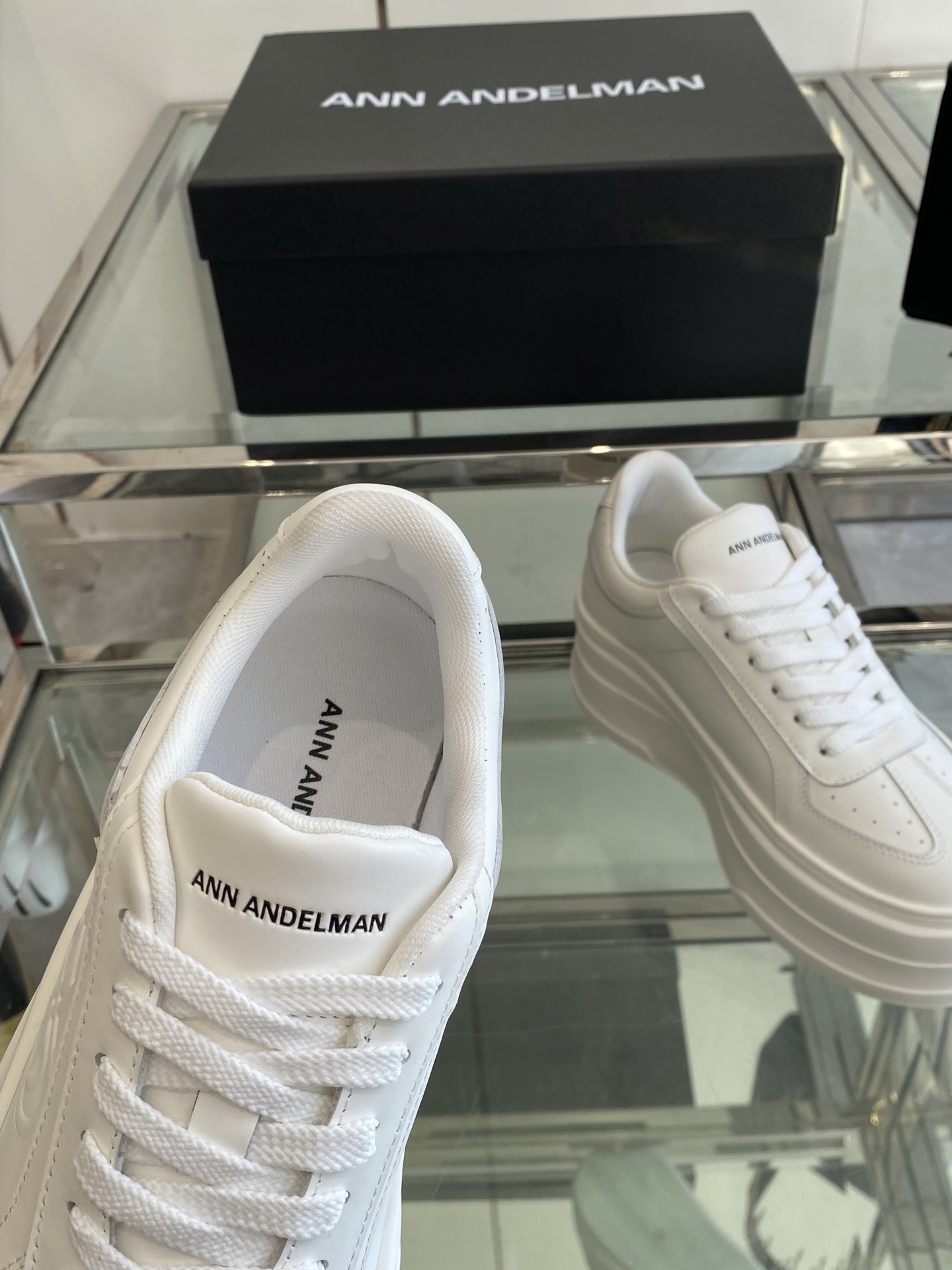 Exciting German-Teaching Shoes with Sheepskin Fabric and TPU Bottom, Code 35-40. - 图片 4