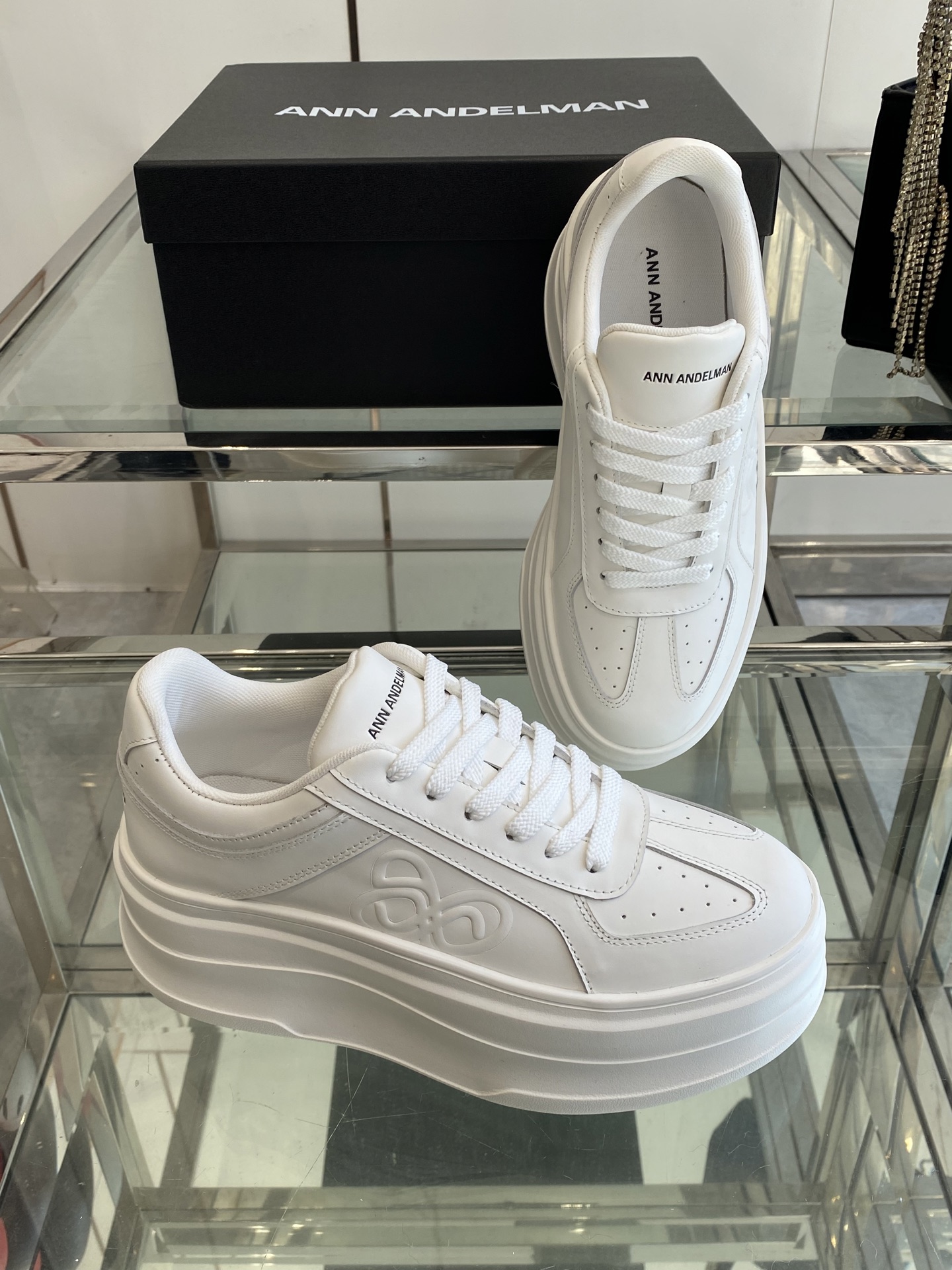 Exciting German-Teaching Shoes with Sheepskin Fabric and TPU Bottom, Code 35-40.