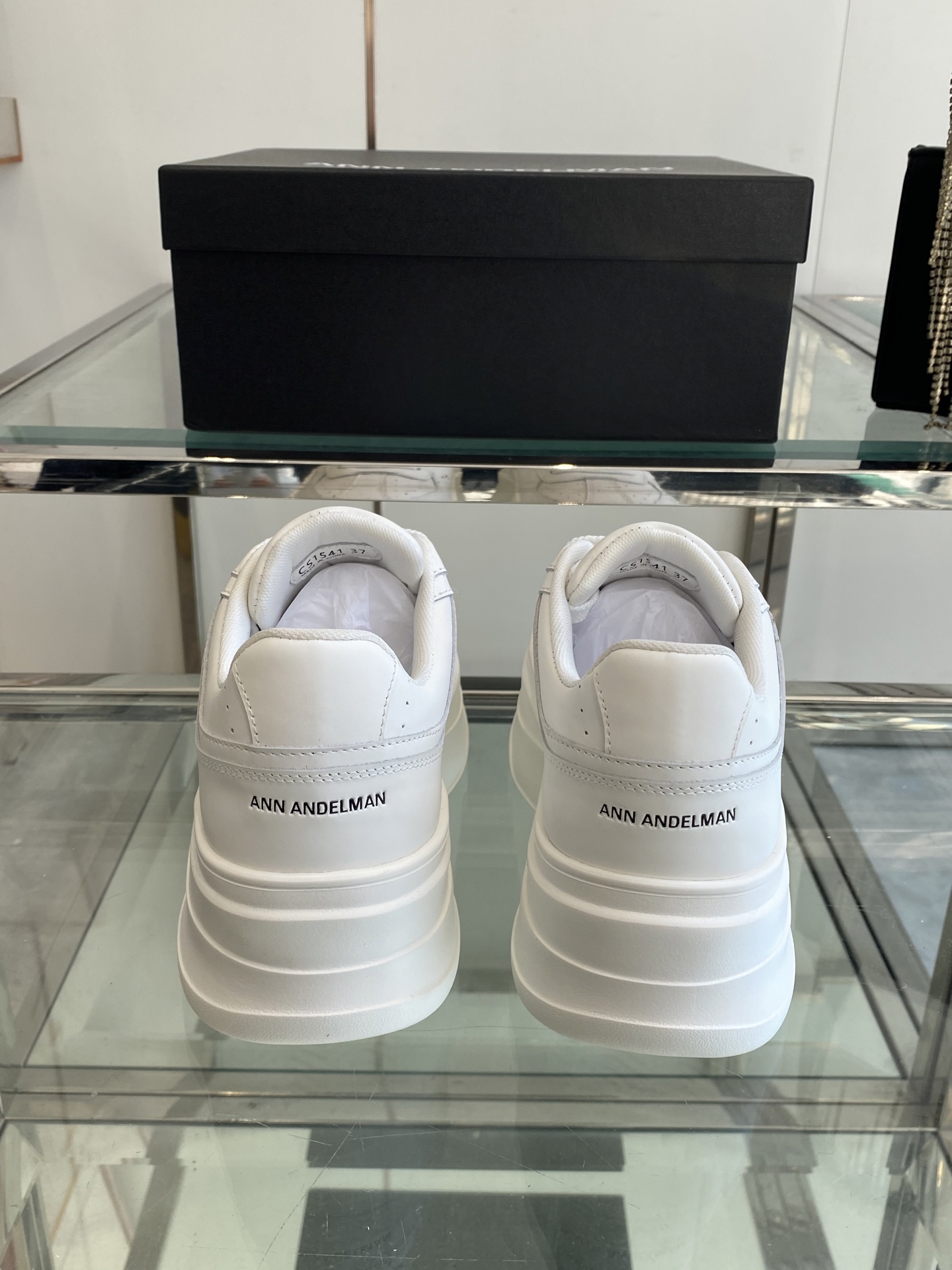 Exciting German-Teaching Shoes with Sheepskin Fabric and TPU Bottom, Code 35-40. - 图片 8