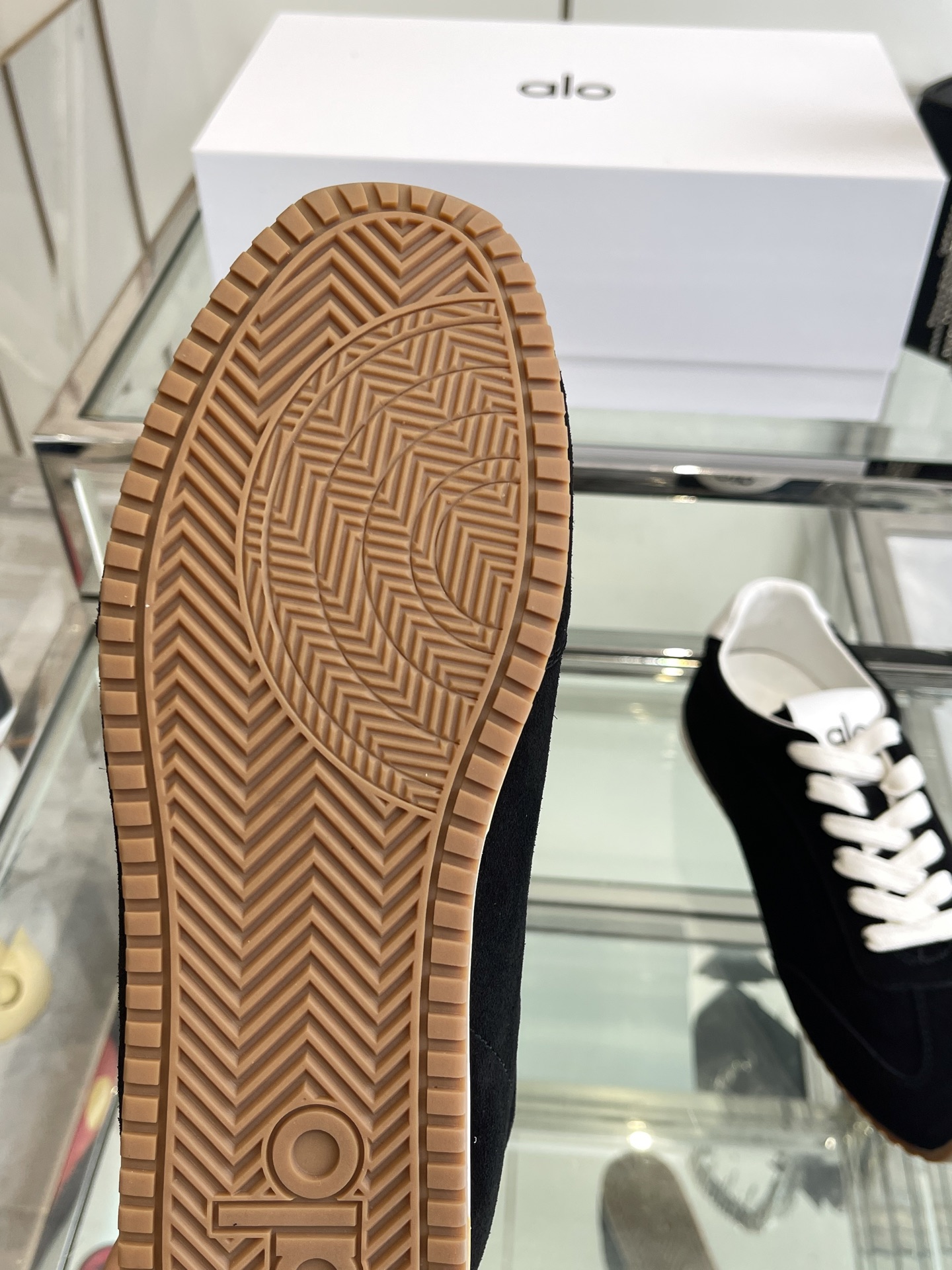 “648 Alo 25SS Lightweight Sock Set Sneakers in Original Oxen Skin Fabric – Sizes 35-45” - 图片 5