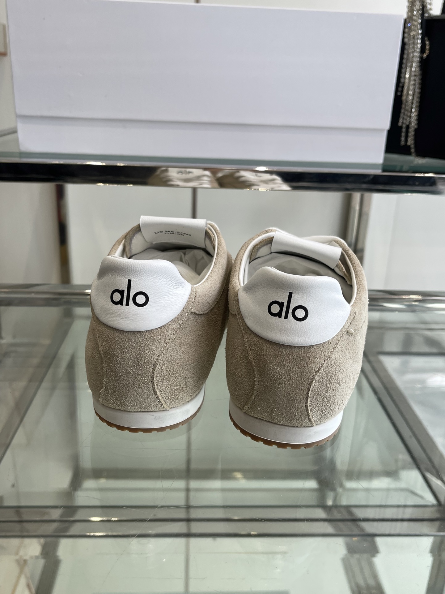 Super-Comfortable Lightweight Alo 25SS New Socks for Men and Women in Original Oxen Skin Fabric - 图片 9