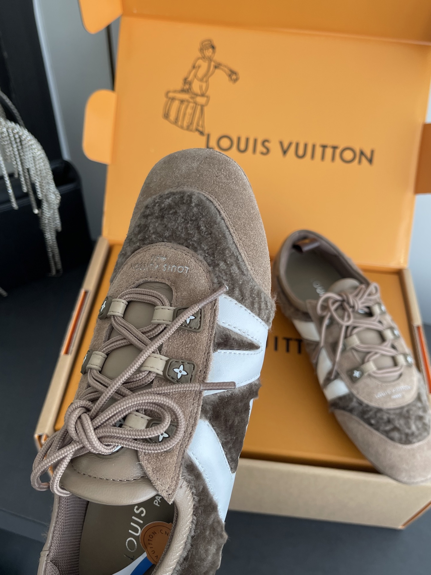 Louis Vuitton Sneakers