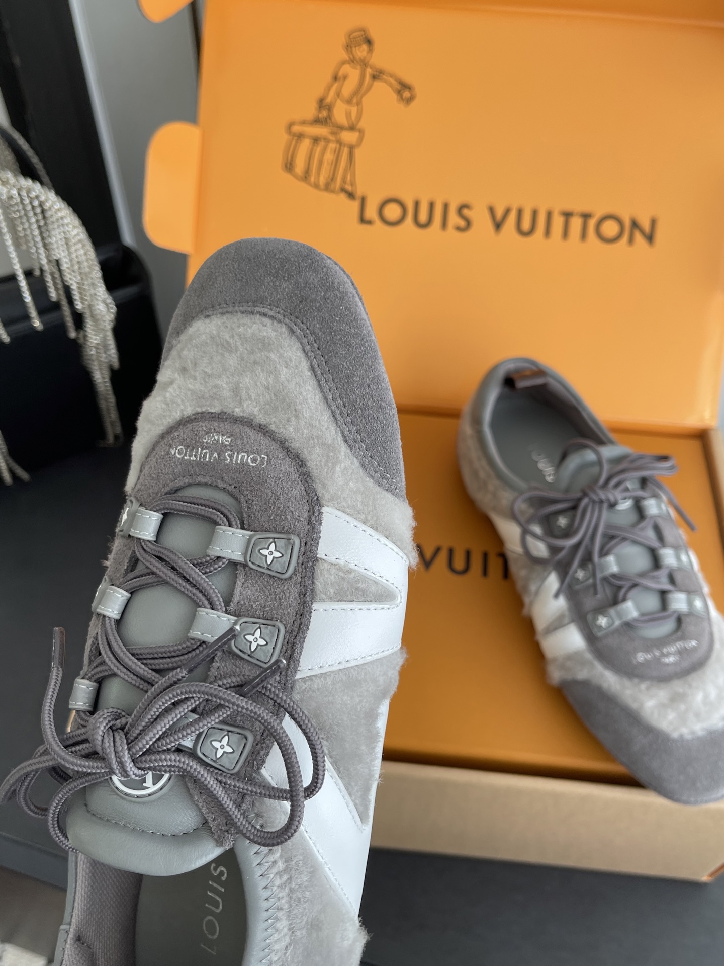 Louis Vuitton Sneakers