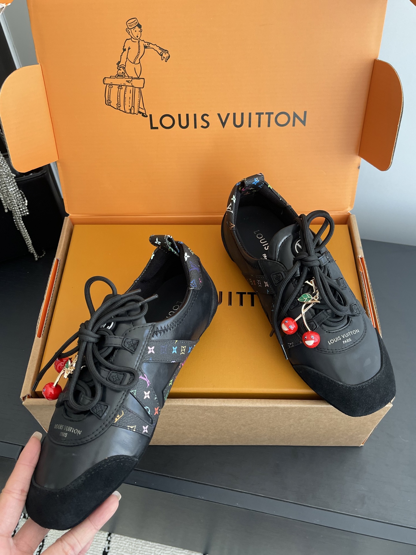 Louis Vuitton Sneakers