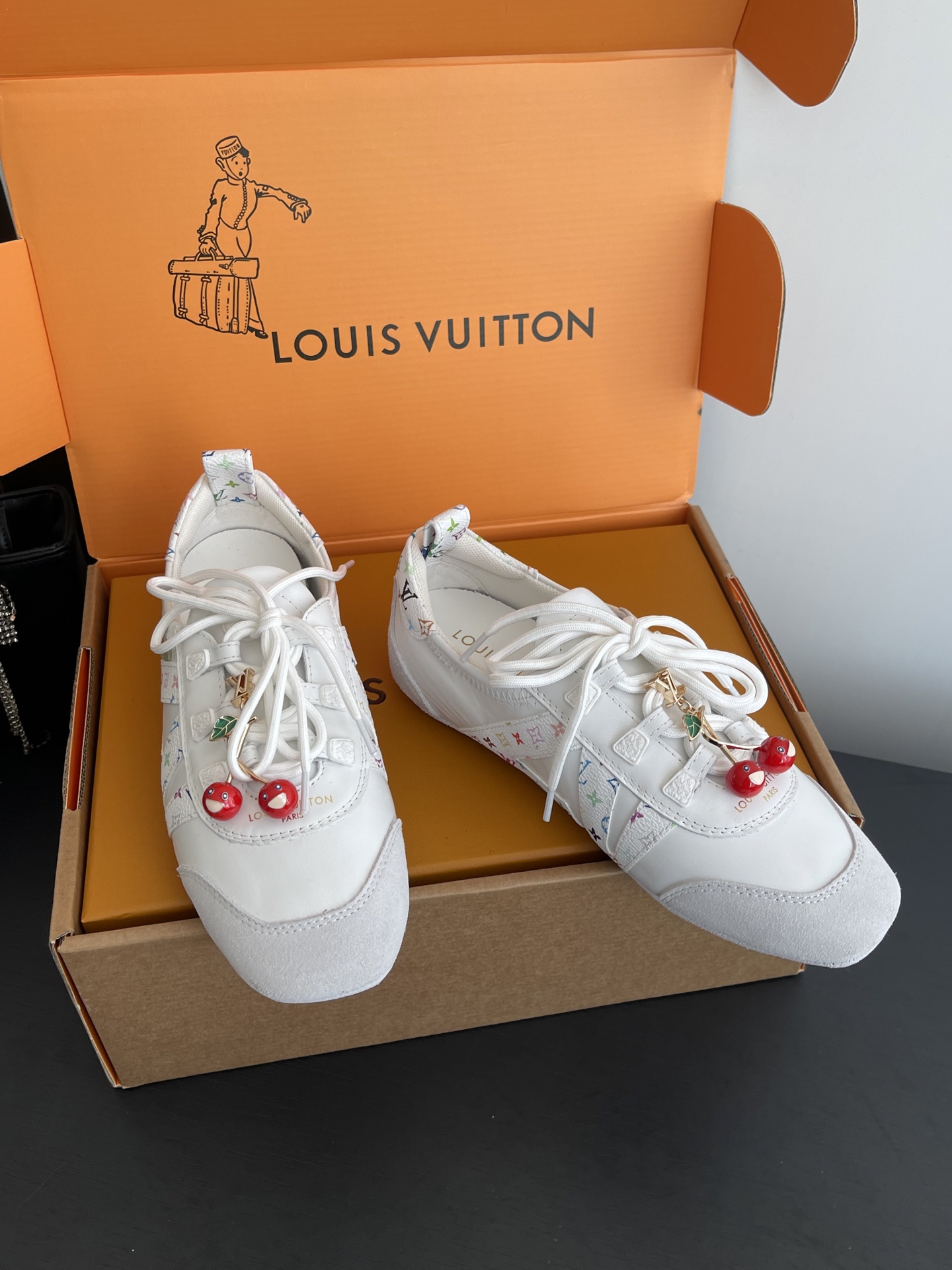 Louis Vuitton Sneakers