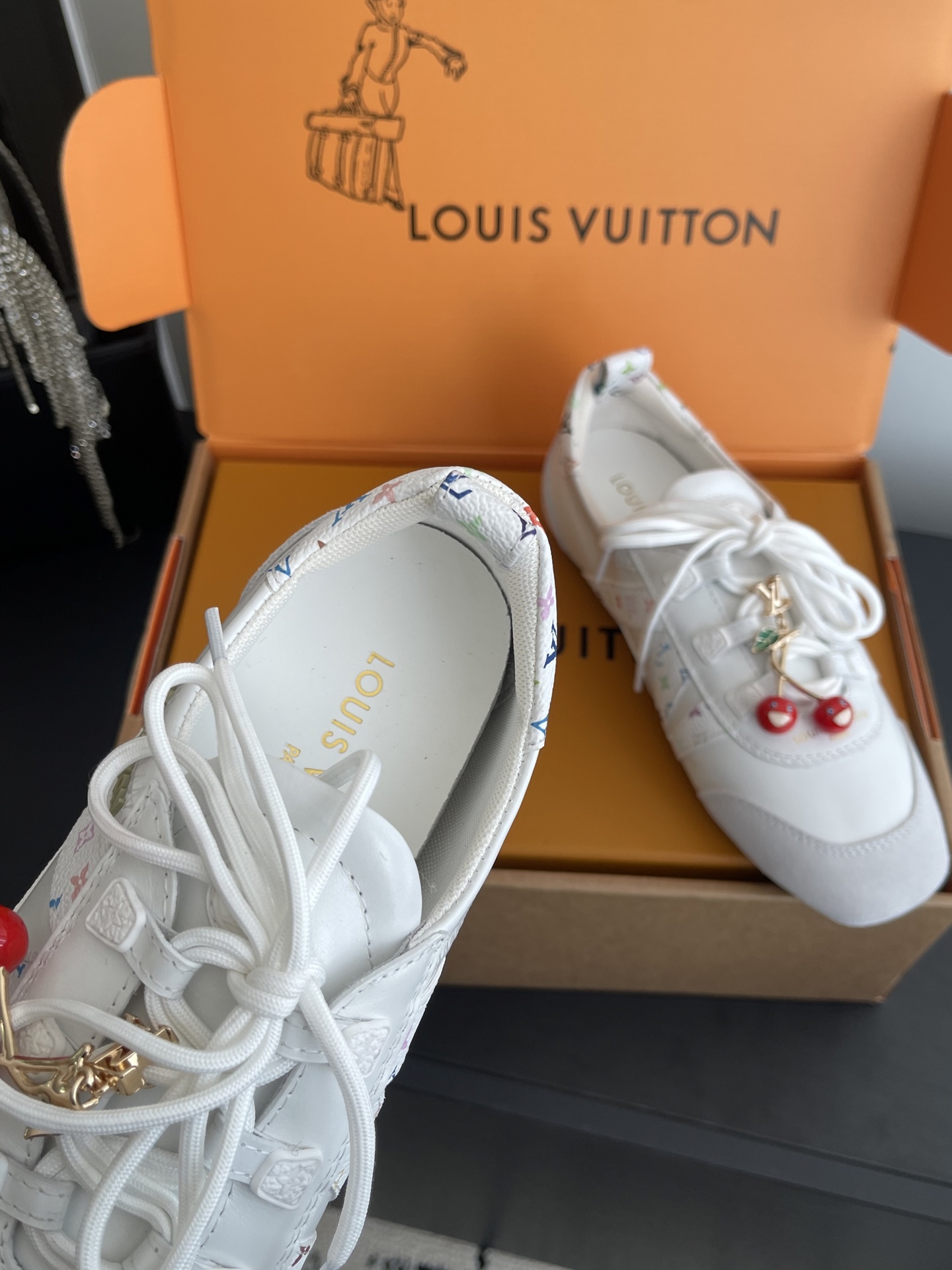 Louis Vuitton Sneakers