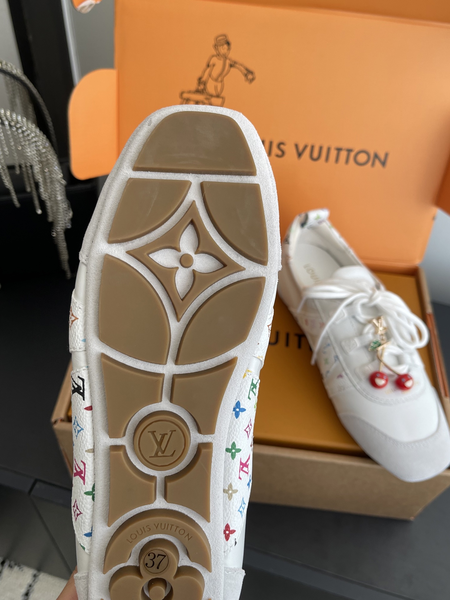 Louis Vuitton Sneakers