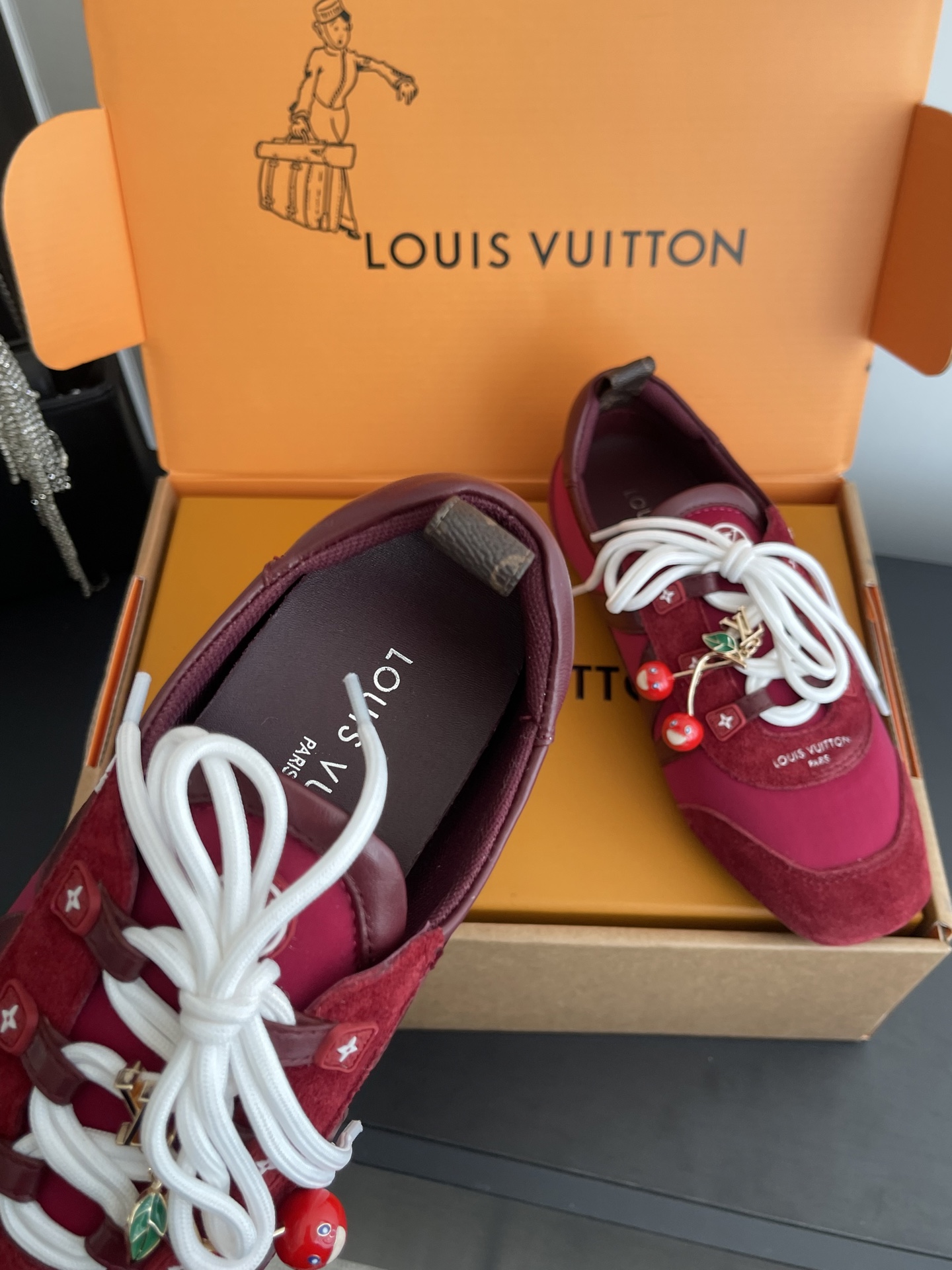 Louis Vuitton Sneakers