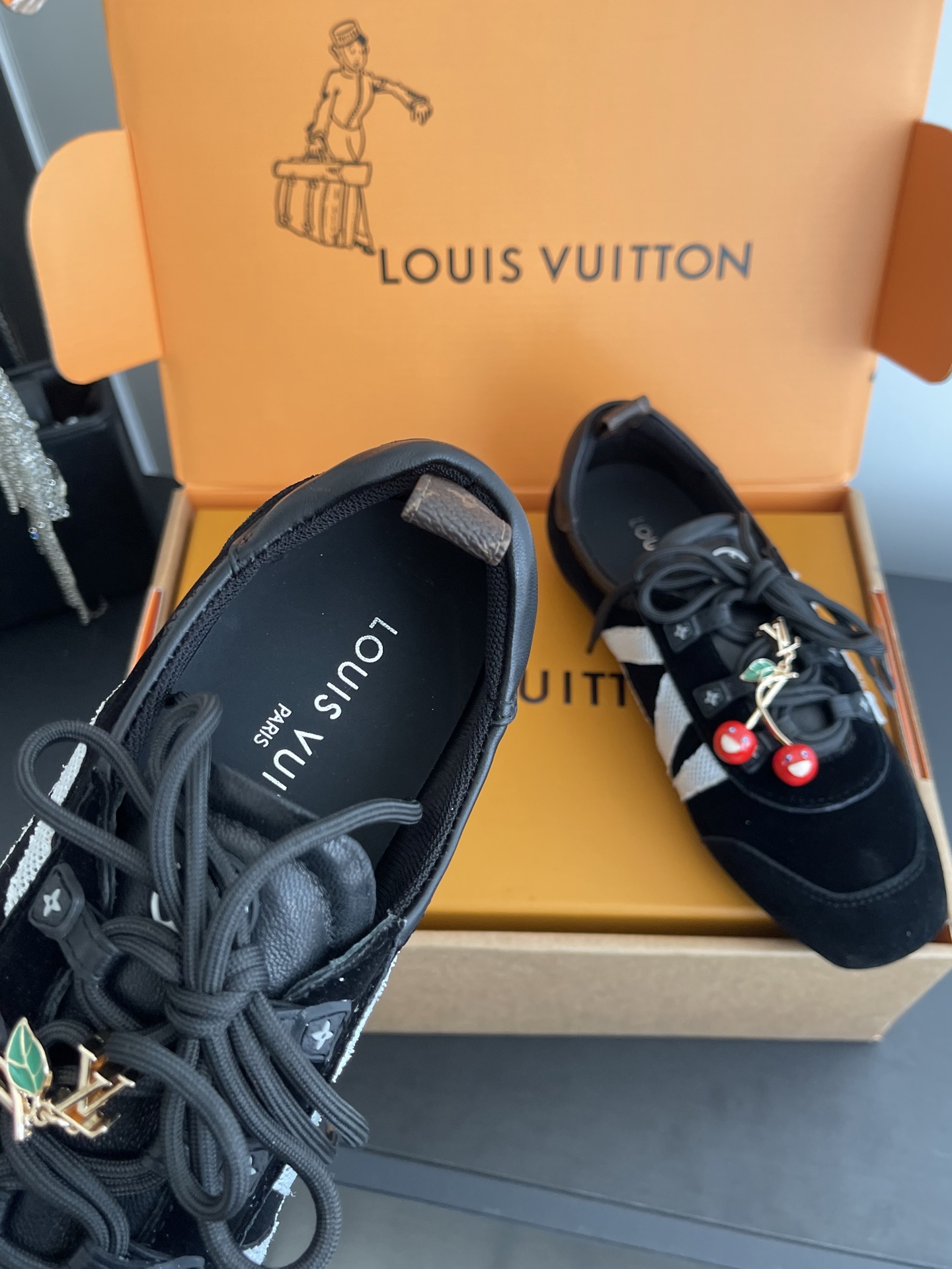 Louis Vuitton Sneakers