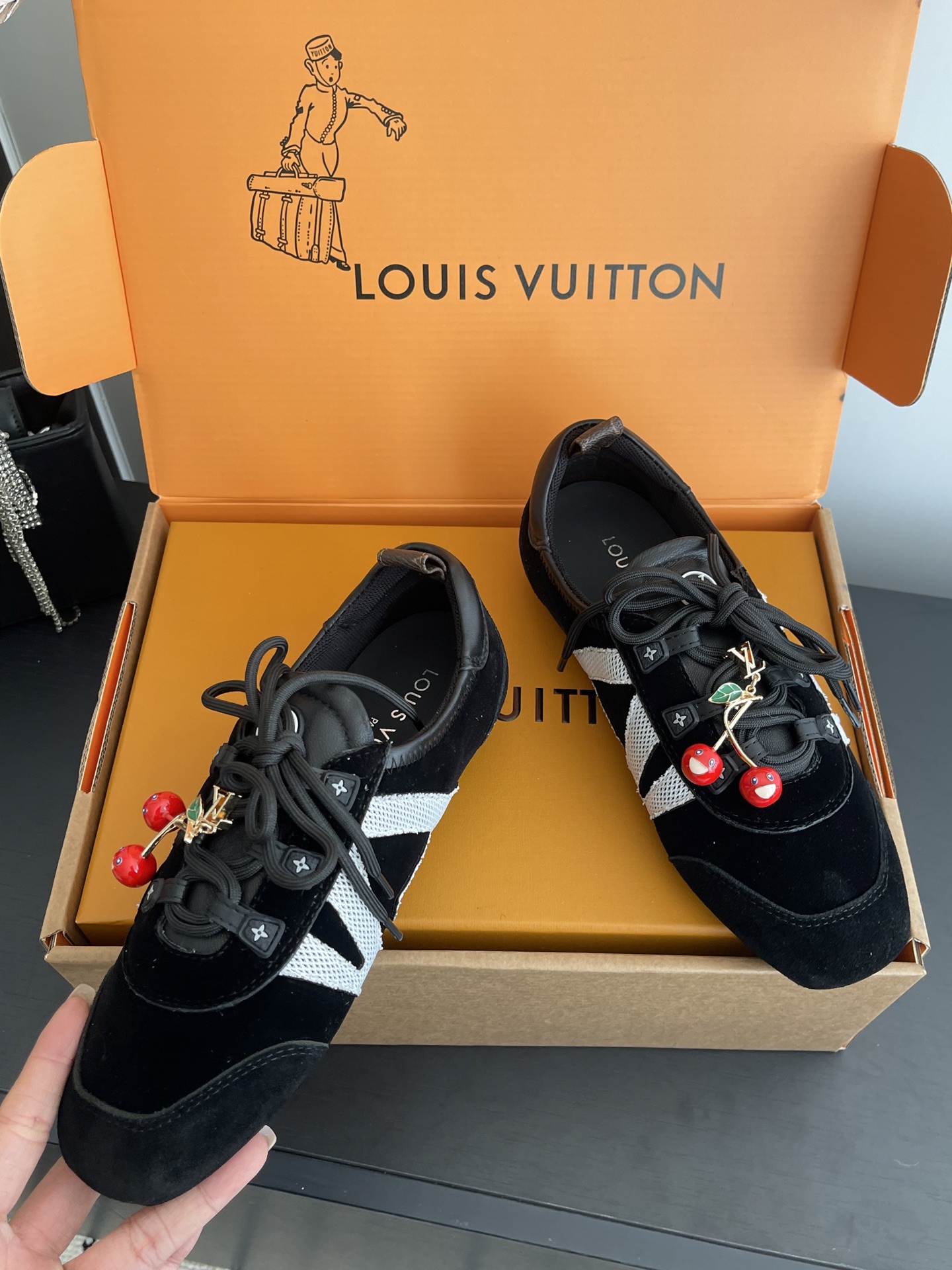 Louis Vuitton Sneakers
