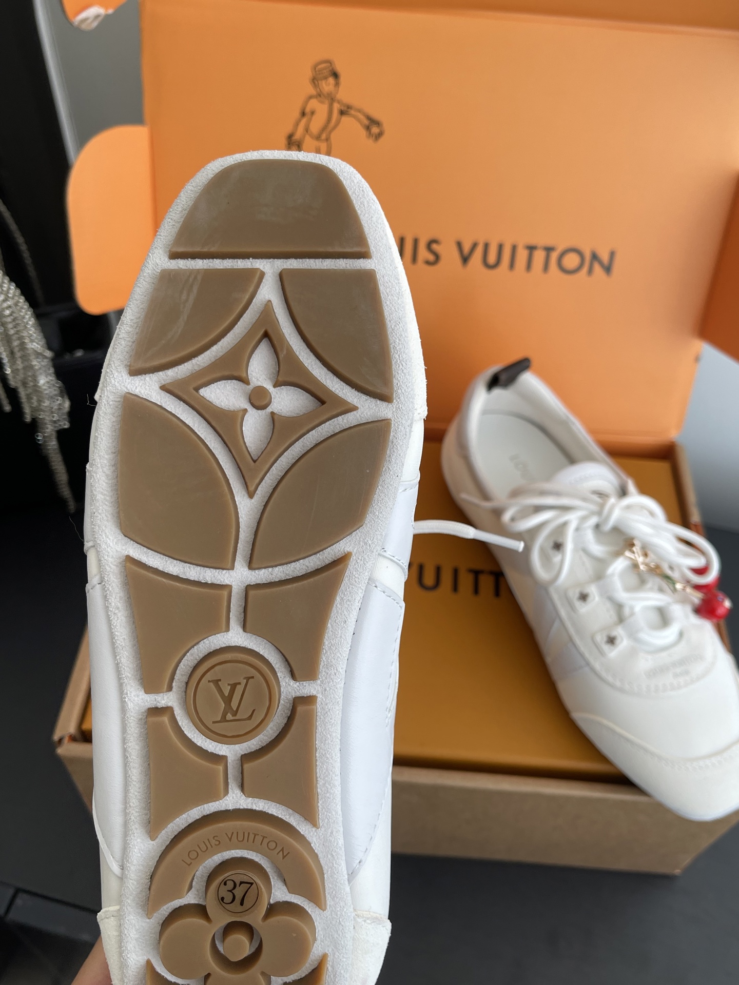 Louis Vuitton Sneakers