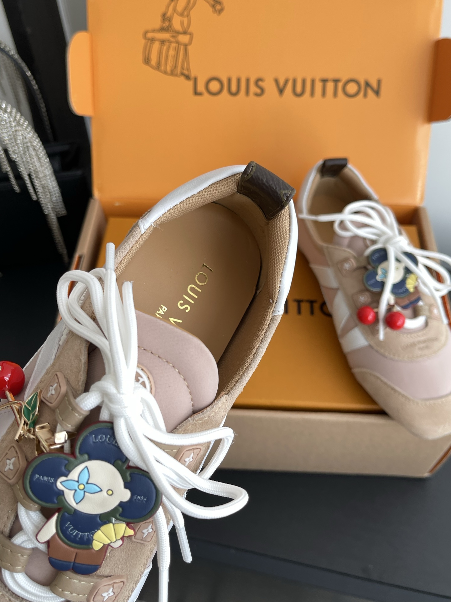Louis Vuitton Sneakers