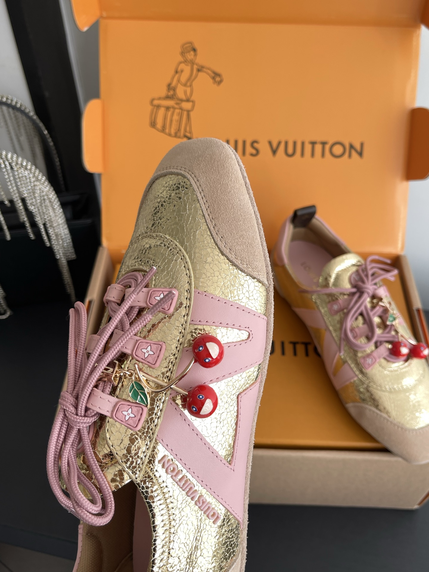 Louis Vuitton Sneakers