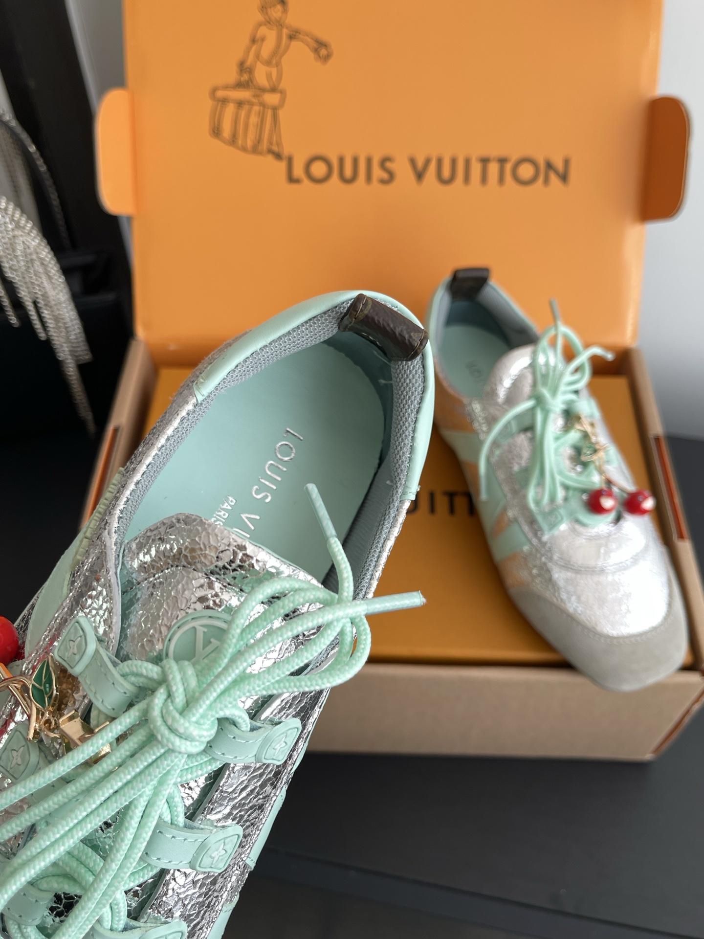 Louis Vuitton Sneakers