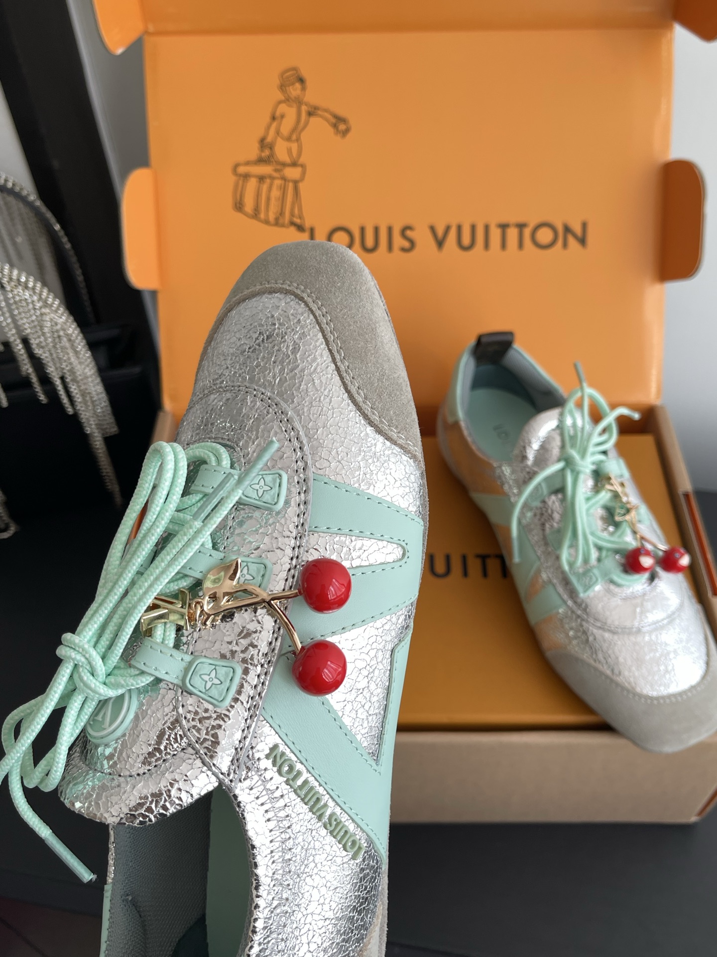 Louis Vuitton Sneakers