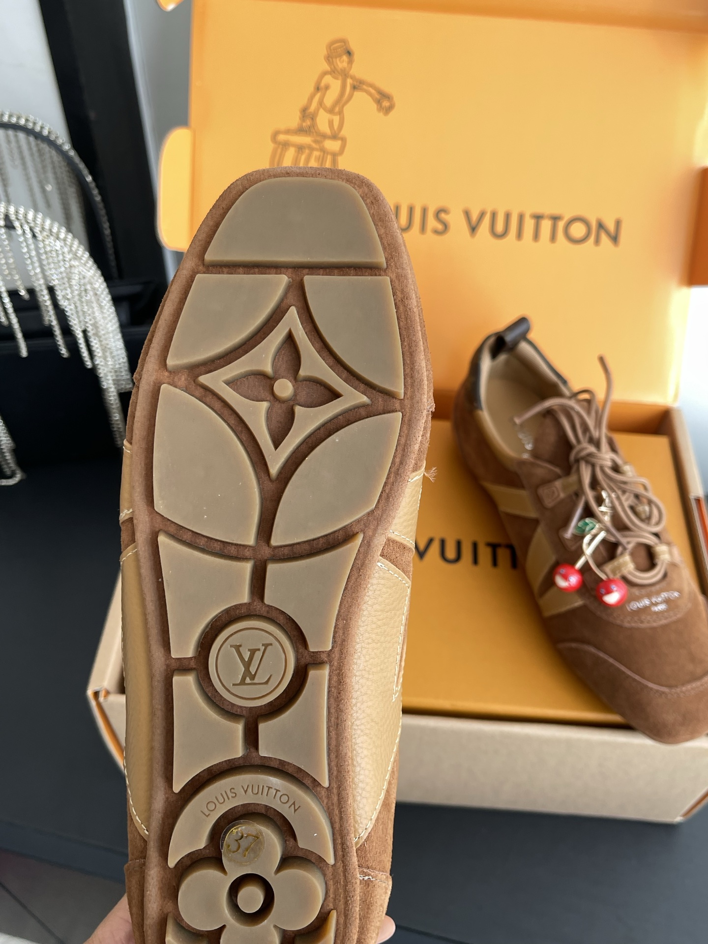 Louis Vuitton Sneakers