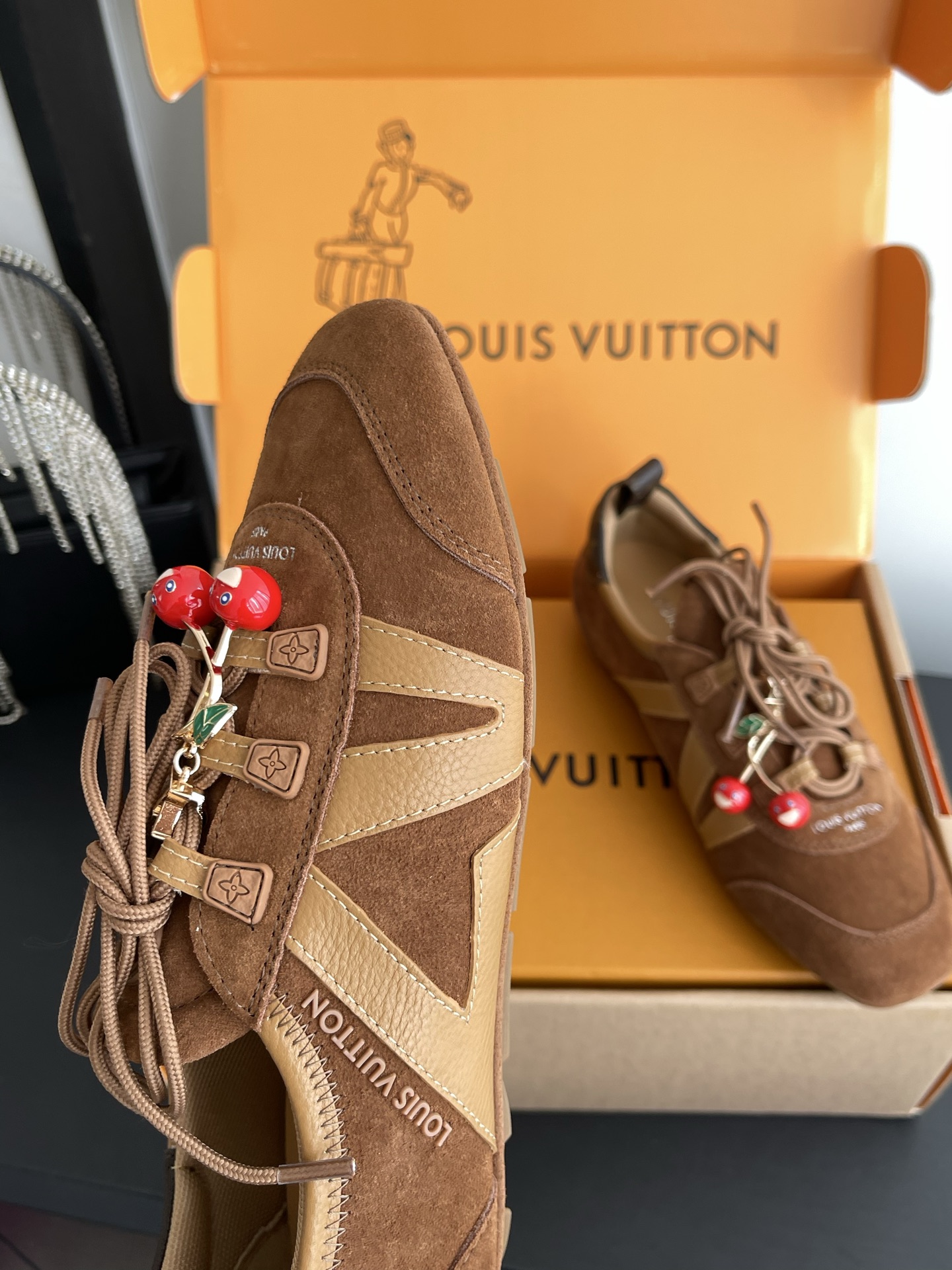 Louis Vuitton Sneakers