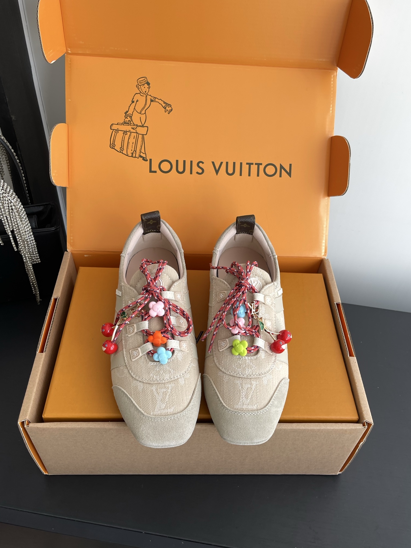 Louis Vuitton Sneakers
