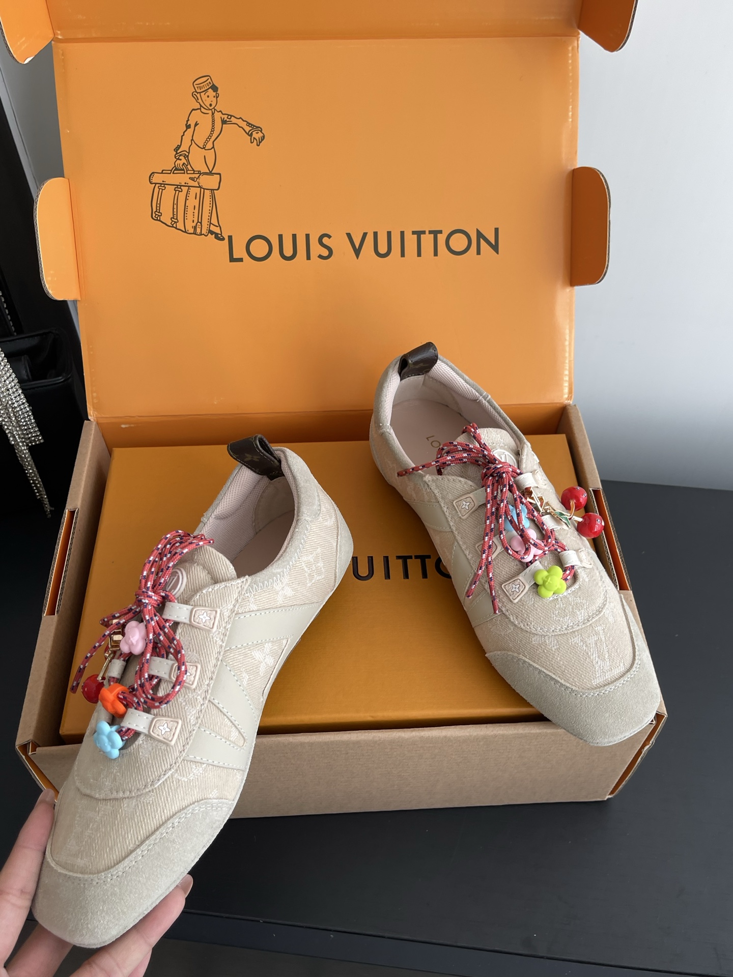 Louis Vuitton Sneakers