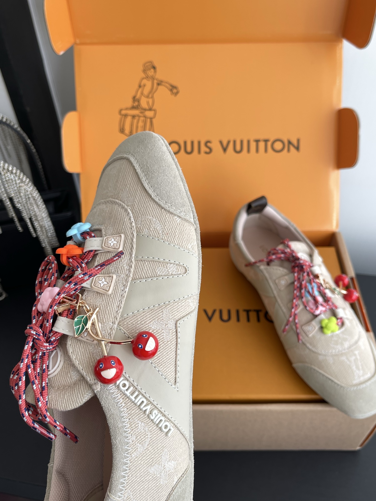 Louis Vuitton Sneakers