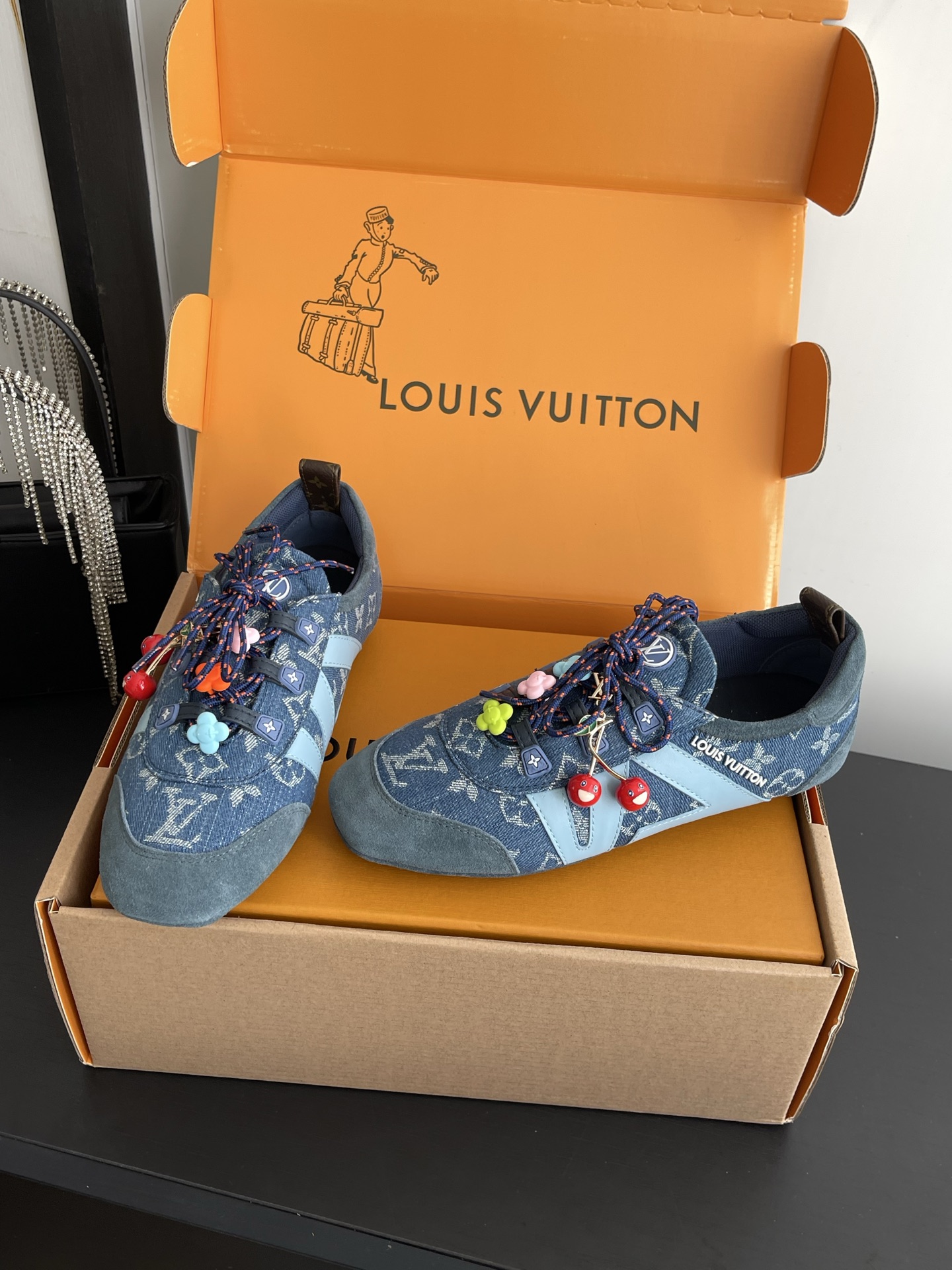 Louis Vuitton Sneakers