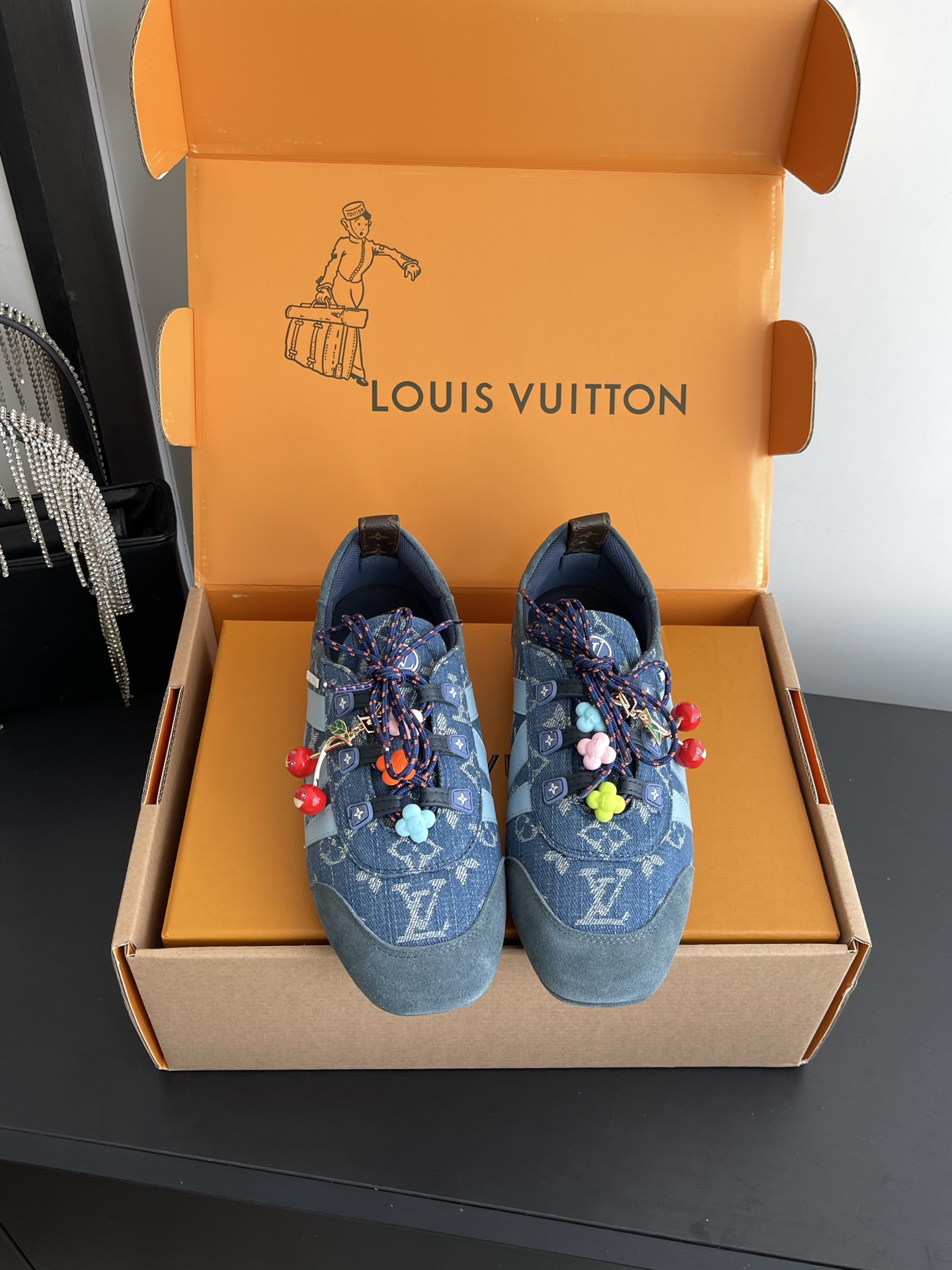 Louis Vuitton Sneakers