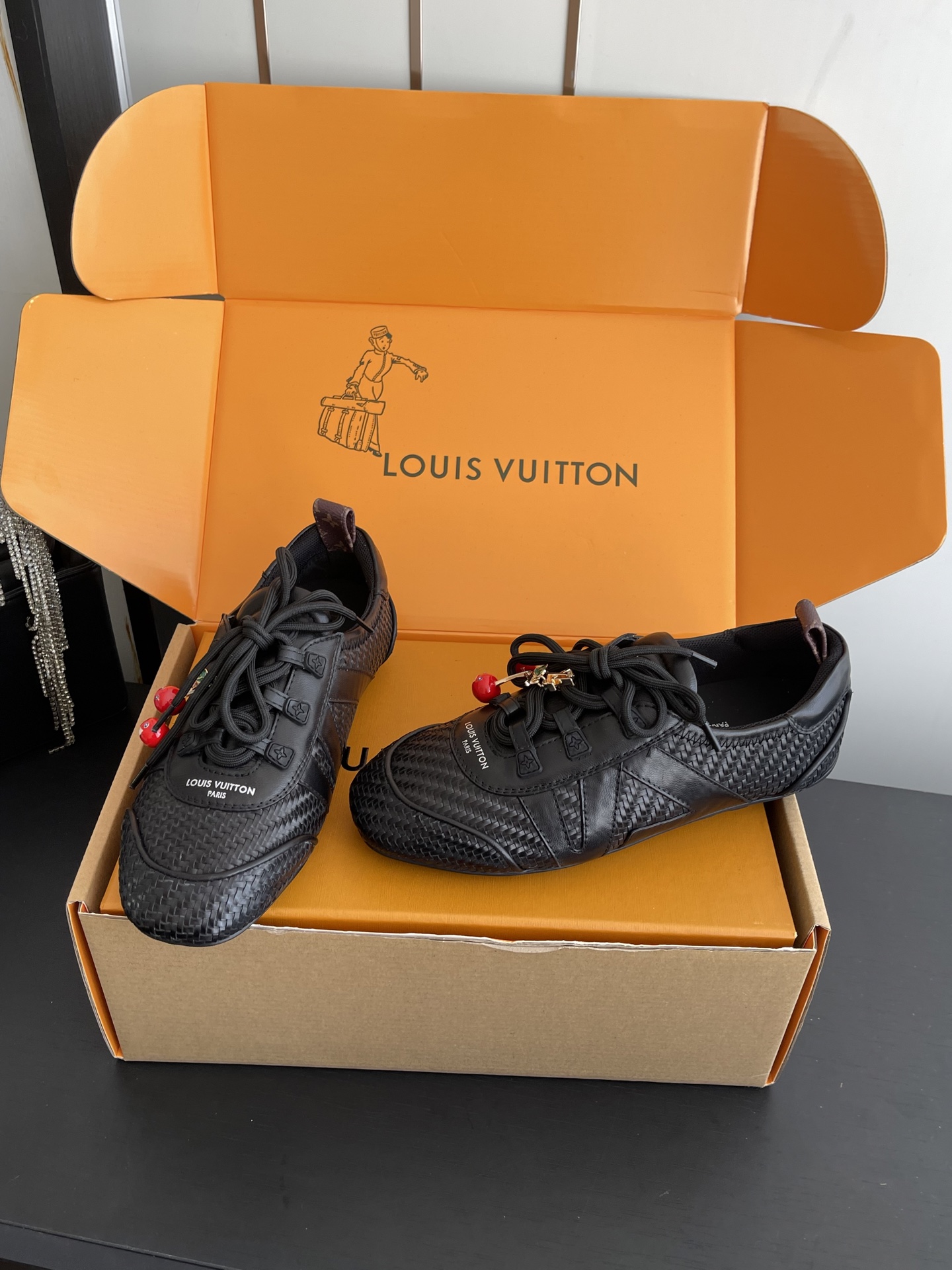 Louis Vuitton Sneakers