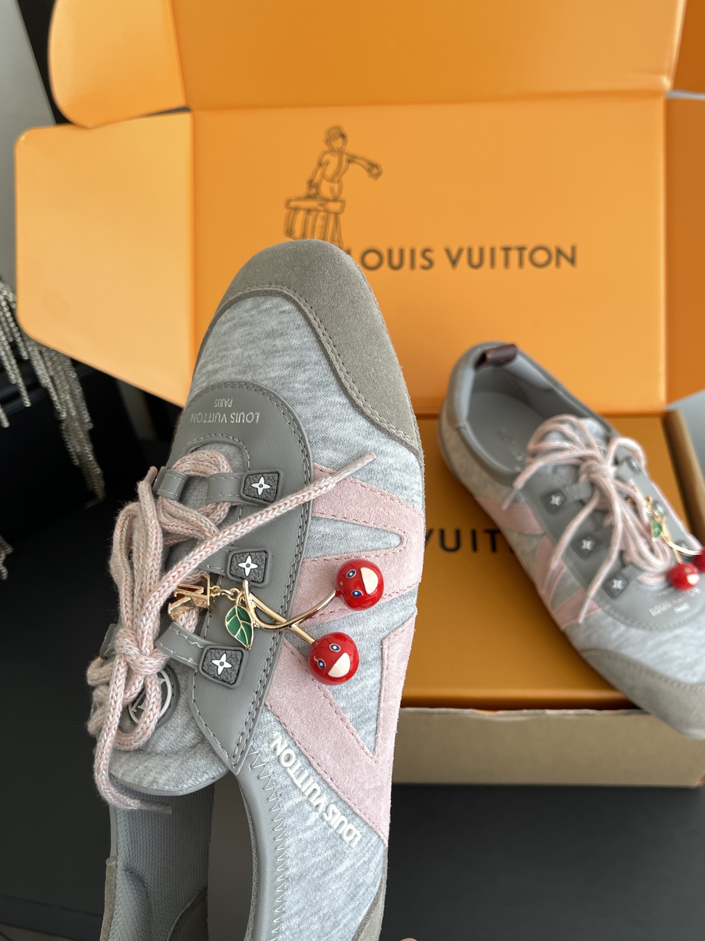 Louis Vuitton Sneakers
