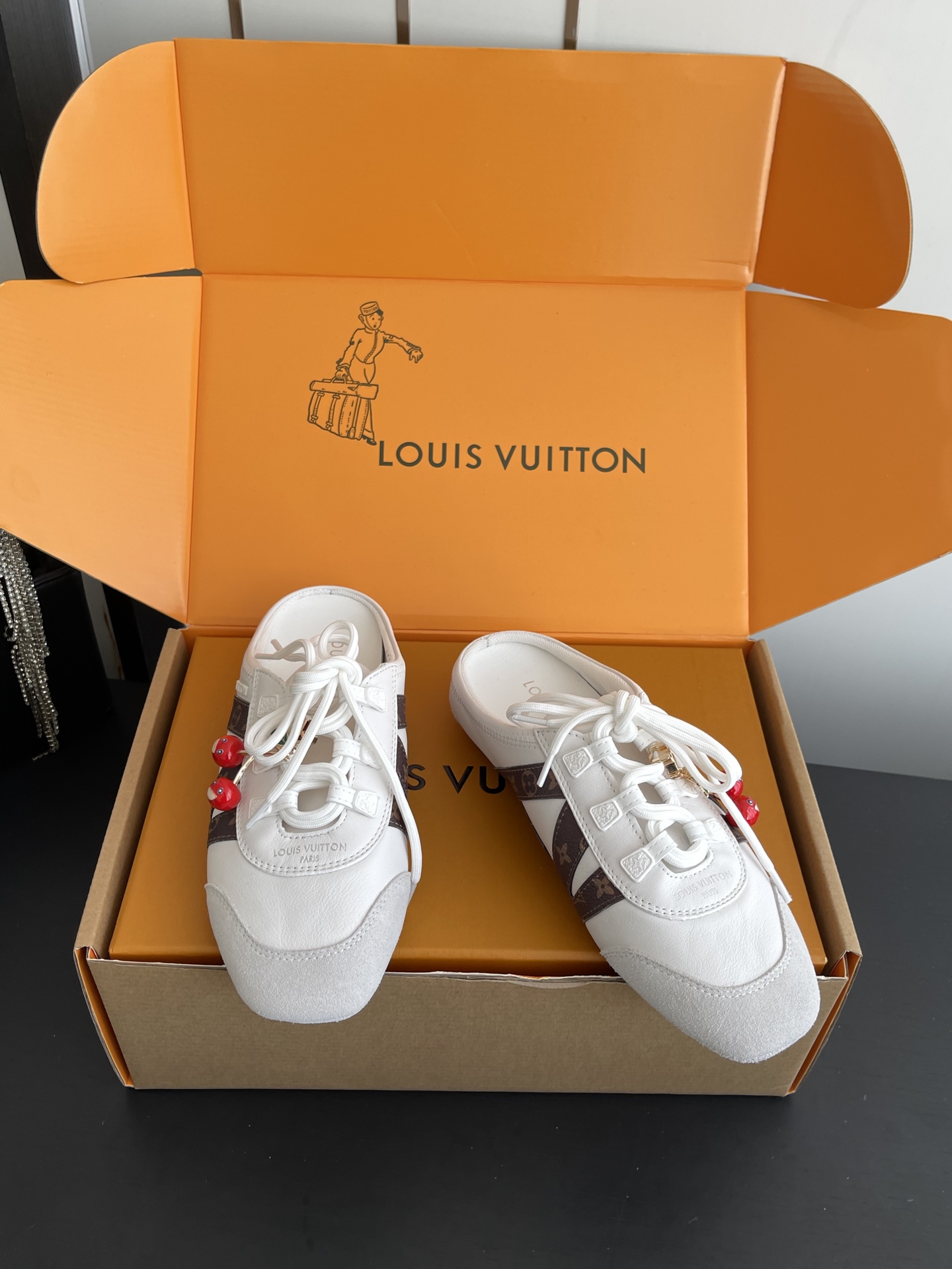 Louis Vuitton Sneakers