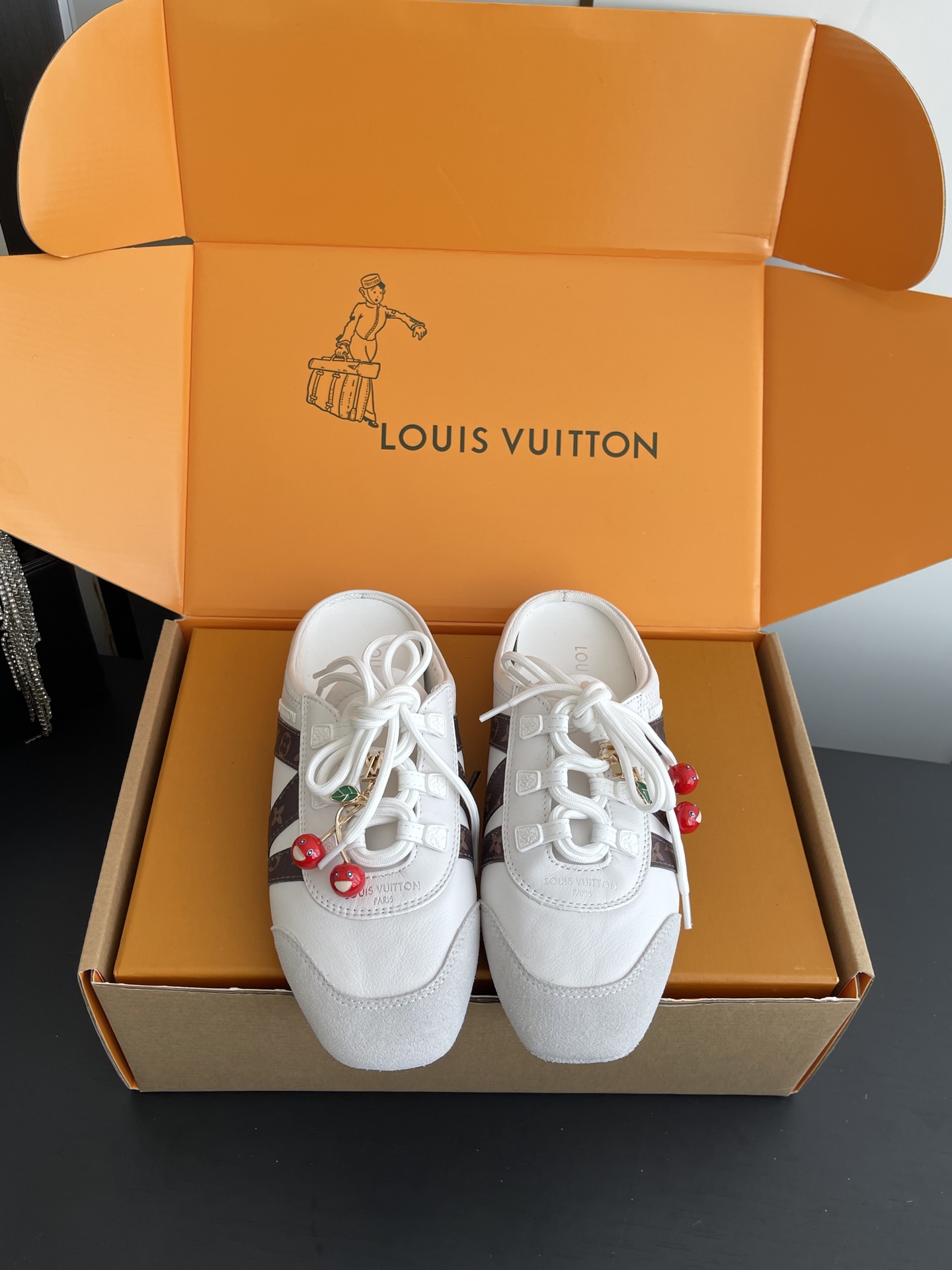 Louis Vuitton Sneakers