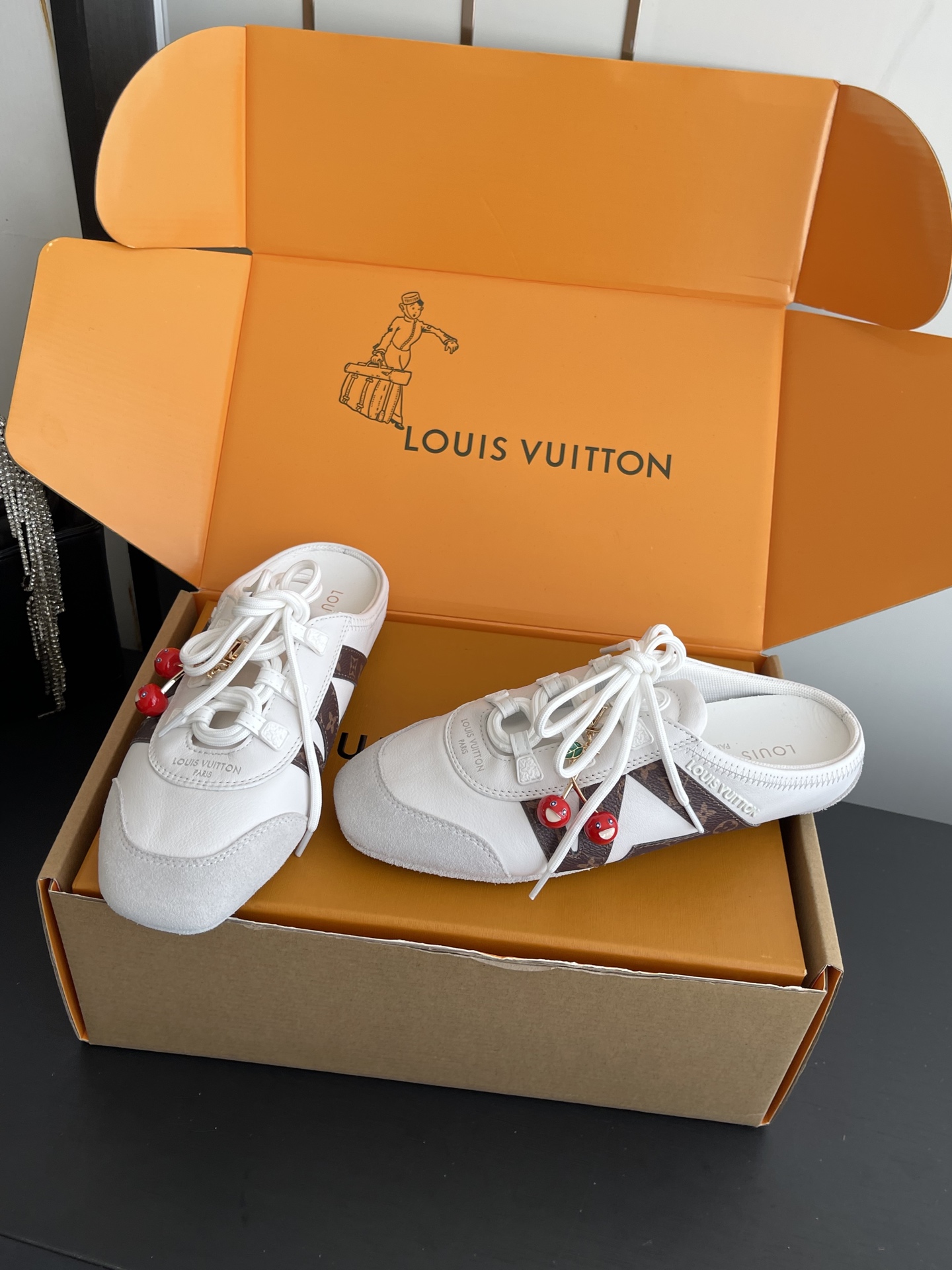 Louis Vuitton Sneakers