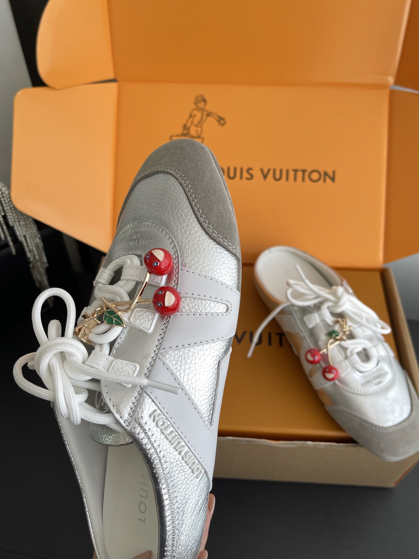 Louis Vuitton Sneakers