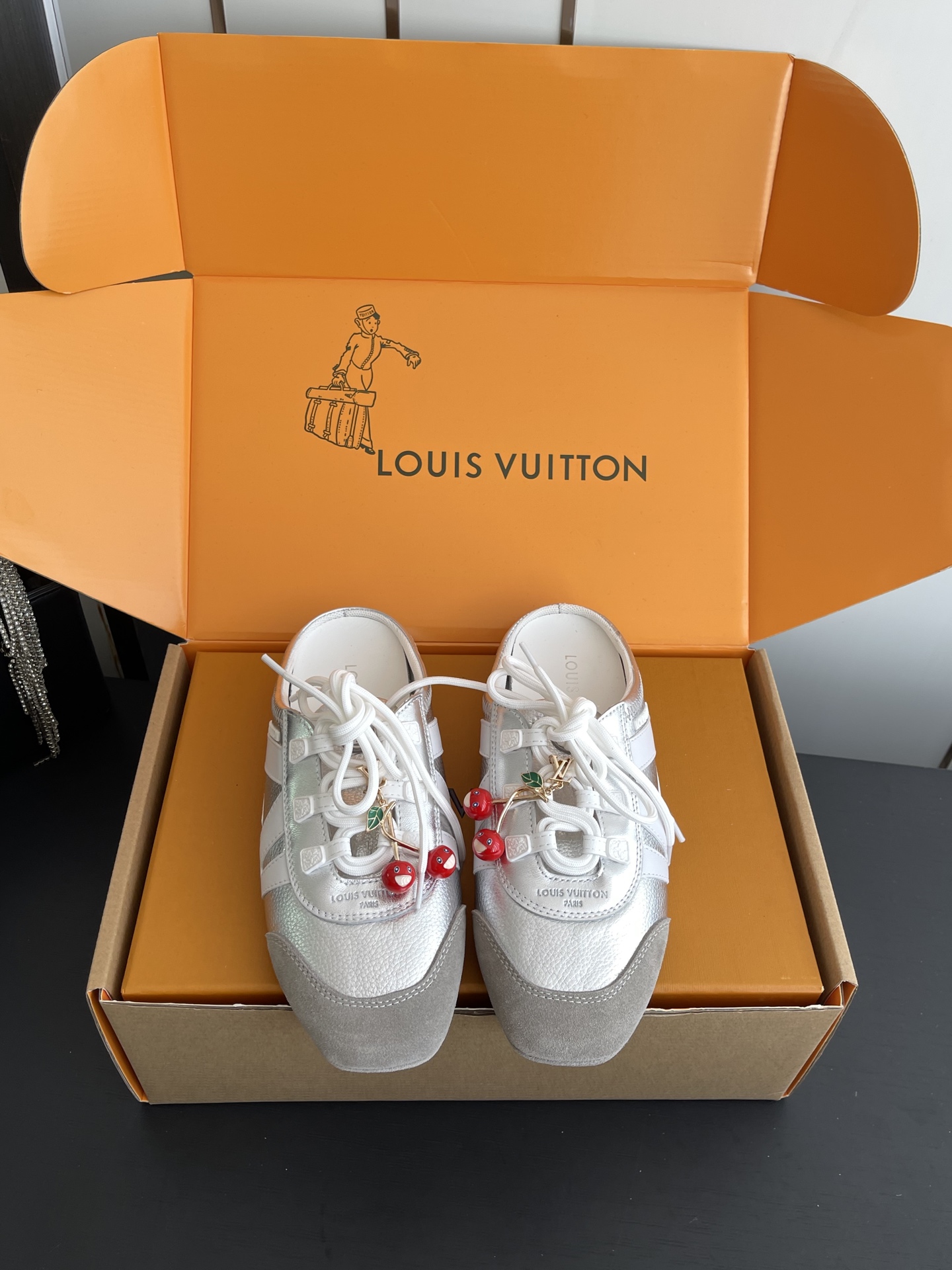 Louis Vuitton Sneakers
