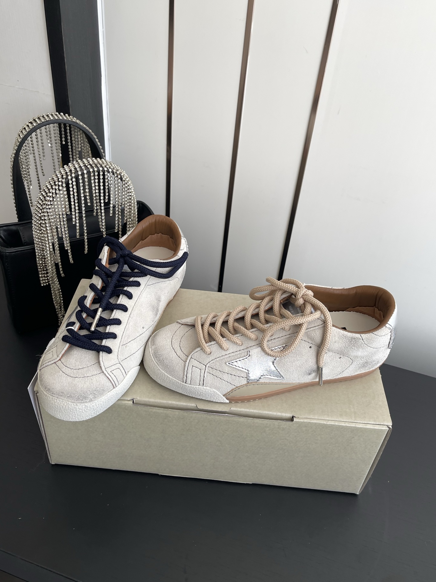 Alexander McQueen 720 26ss春夏新款星星做旧休闲板鞋