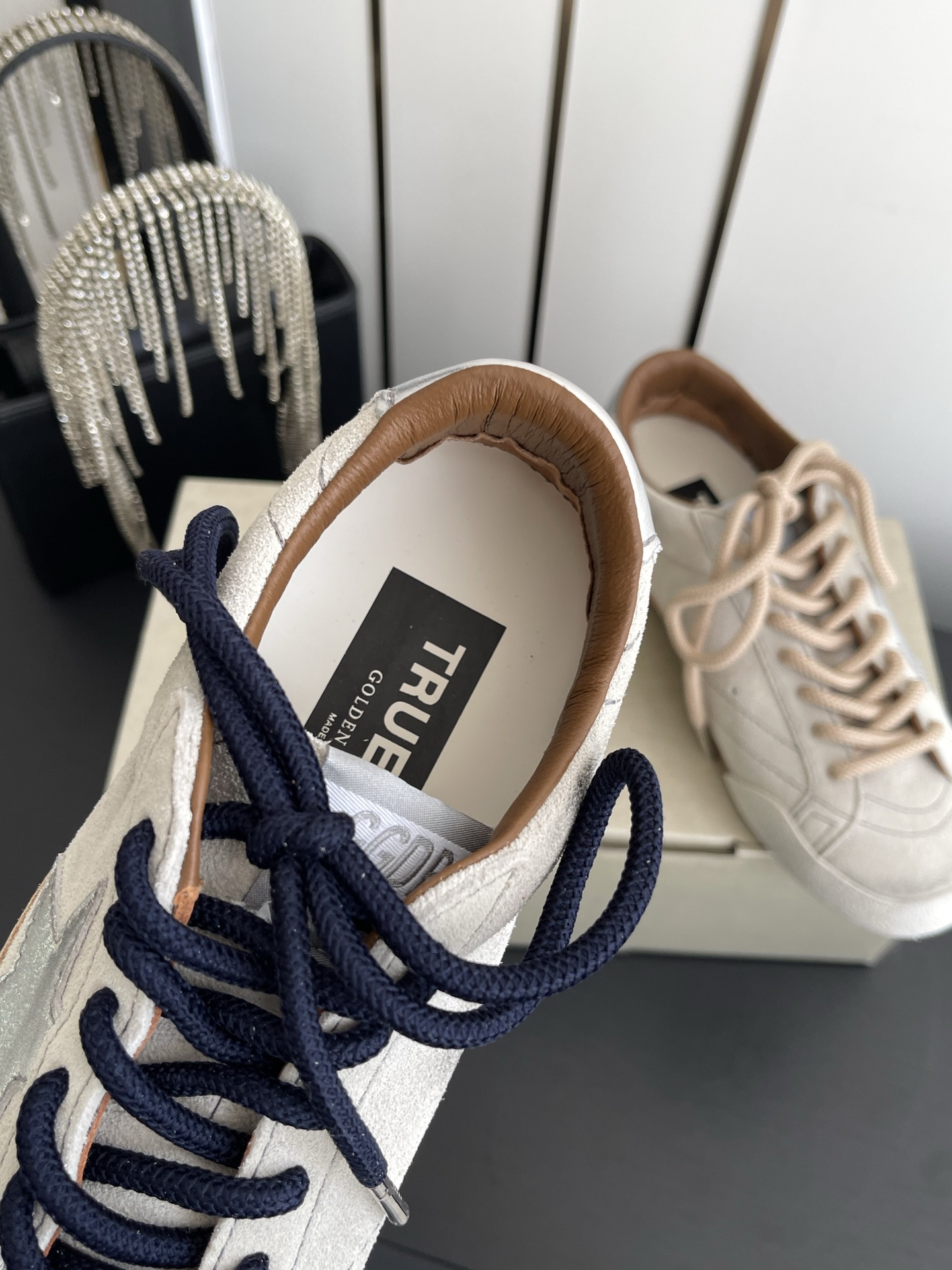 Alexander McQueen 720 26ss春夏新款星星做旧休闲板鞋