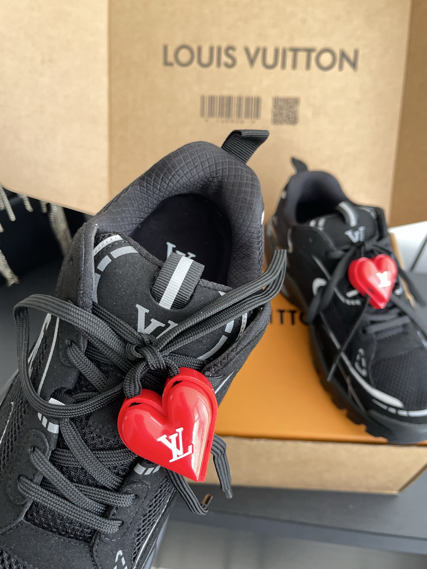 Louis Vuitton Louis Vuitton LV Tatic Runner 2026春夏最新款 运动鞋 老爹鞋