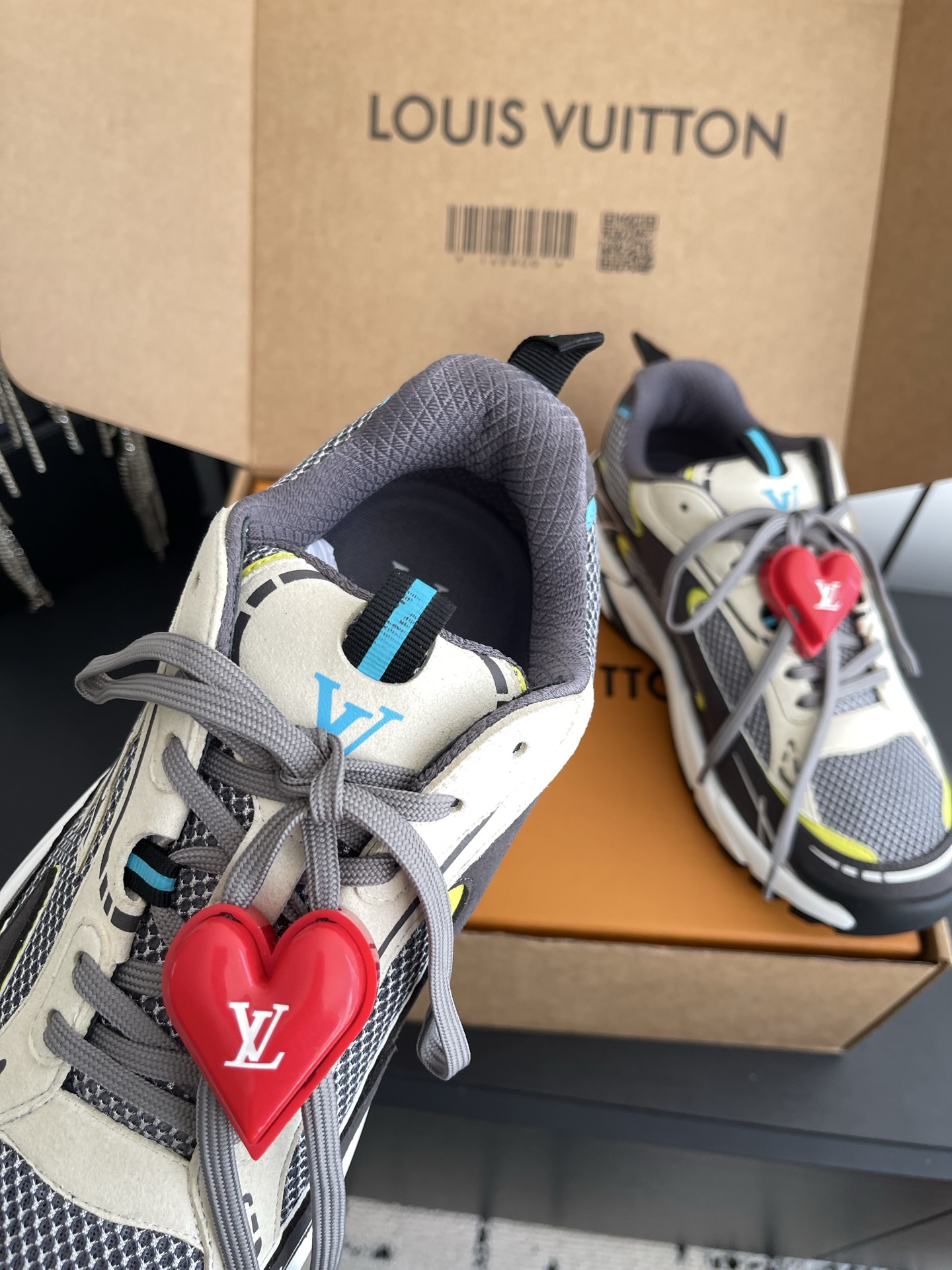 Louis Vuitton Louis Vuitton LV Tatic Runner 2026春夏最新款 运动鞋 老爹鞋