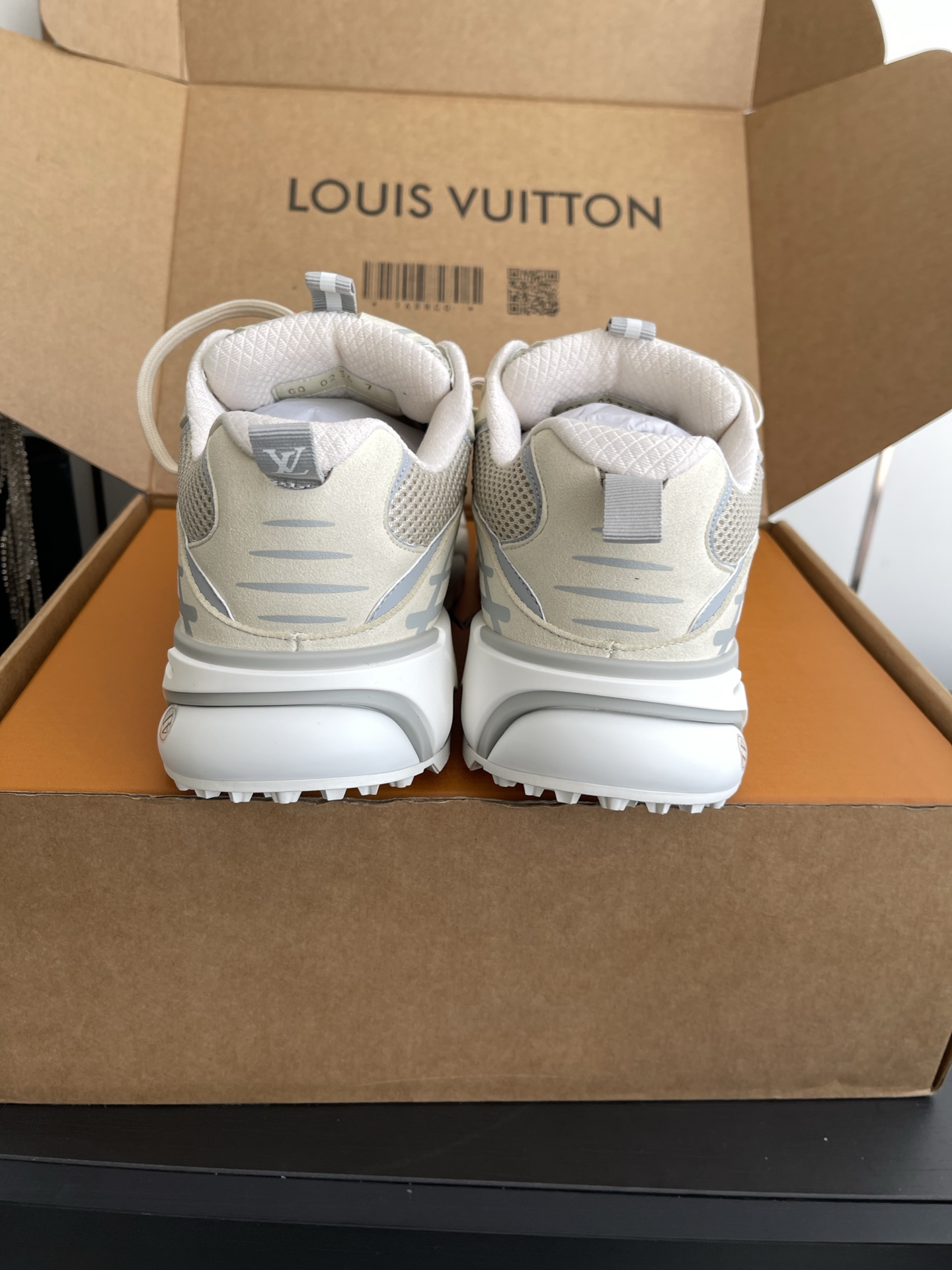 Louis Vuitton Louis Vuitton LV Tatic Runner 2026春夏最新款 运动鞋 老爹鞋