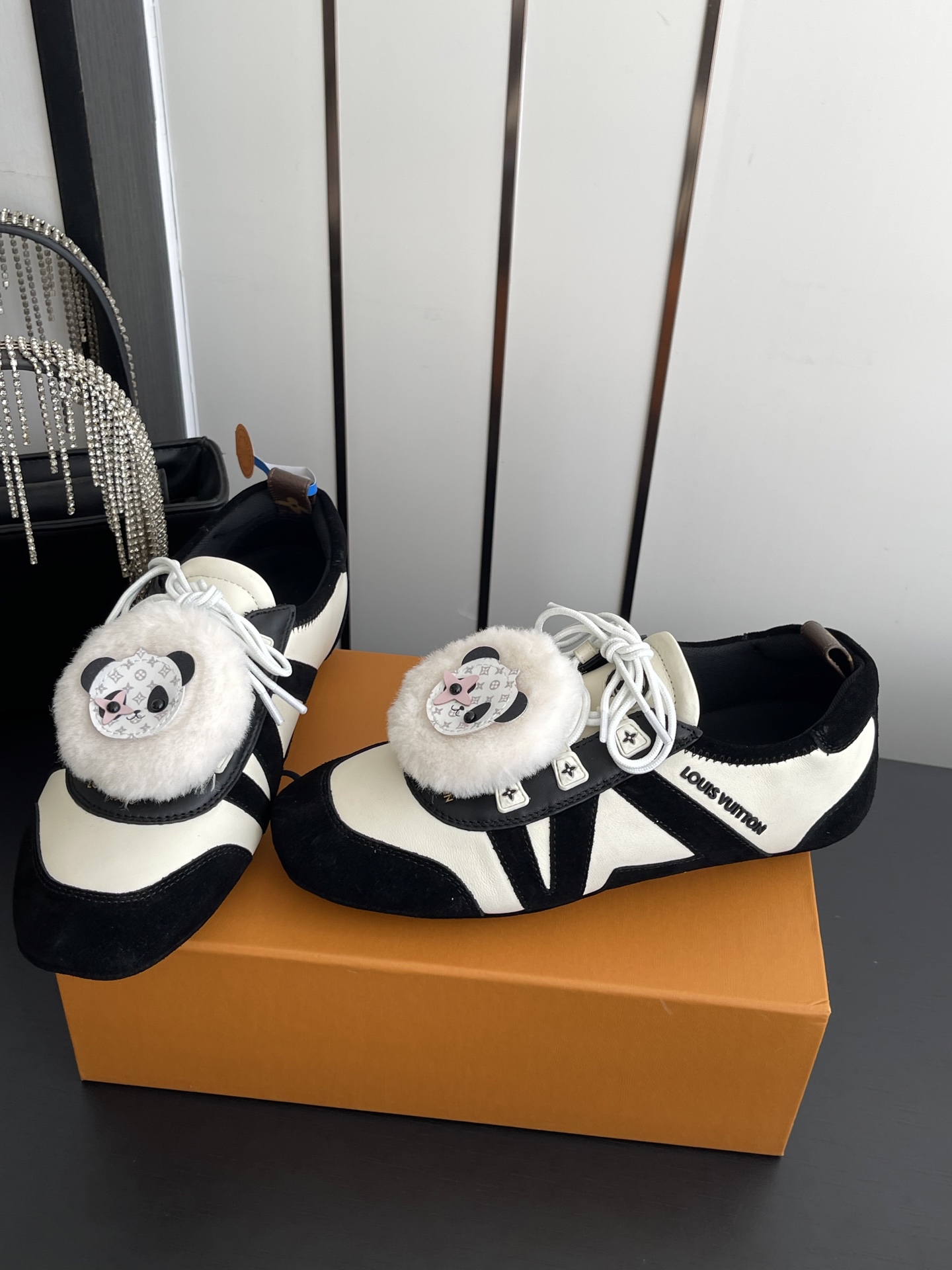 Louis Vuitton Sneakers