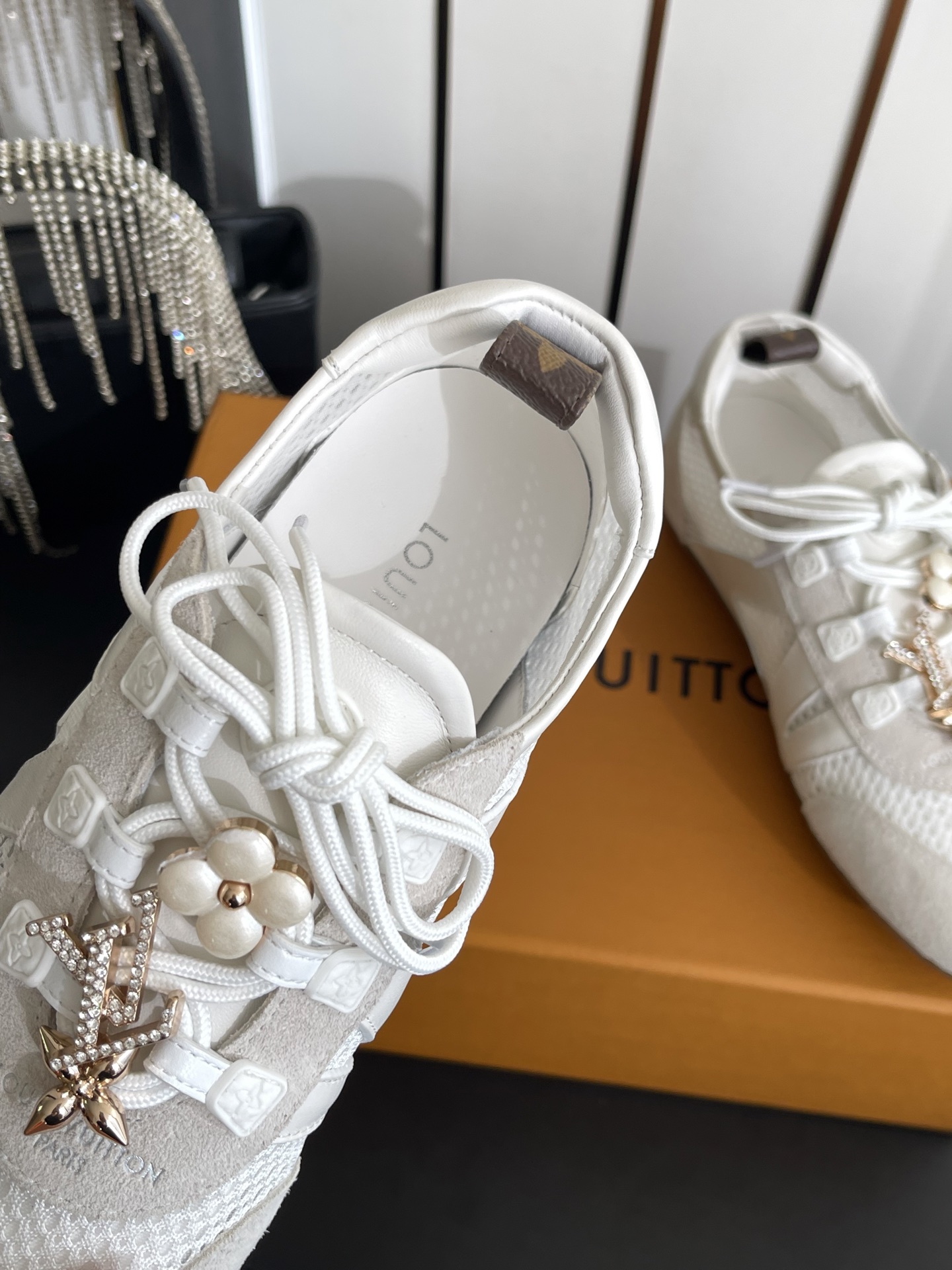 Louis Vuitton Sneakers