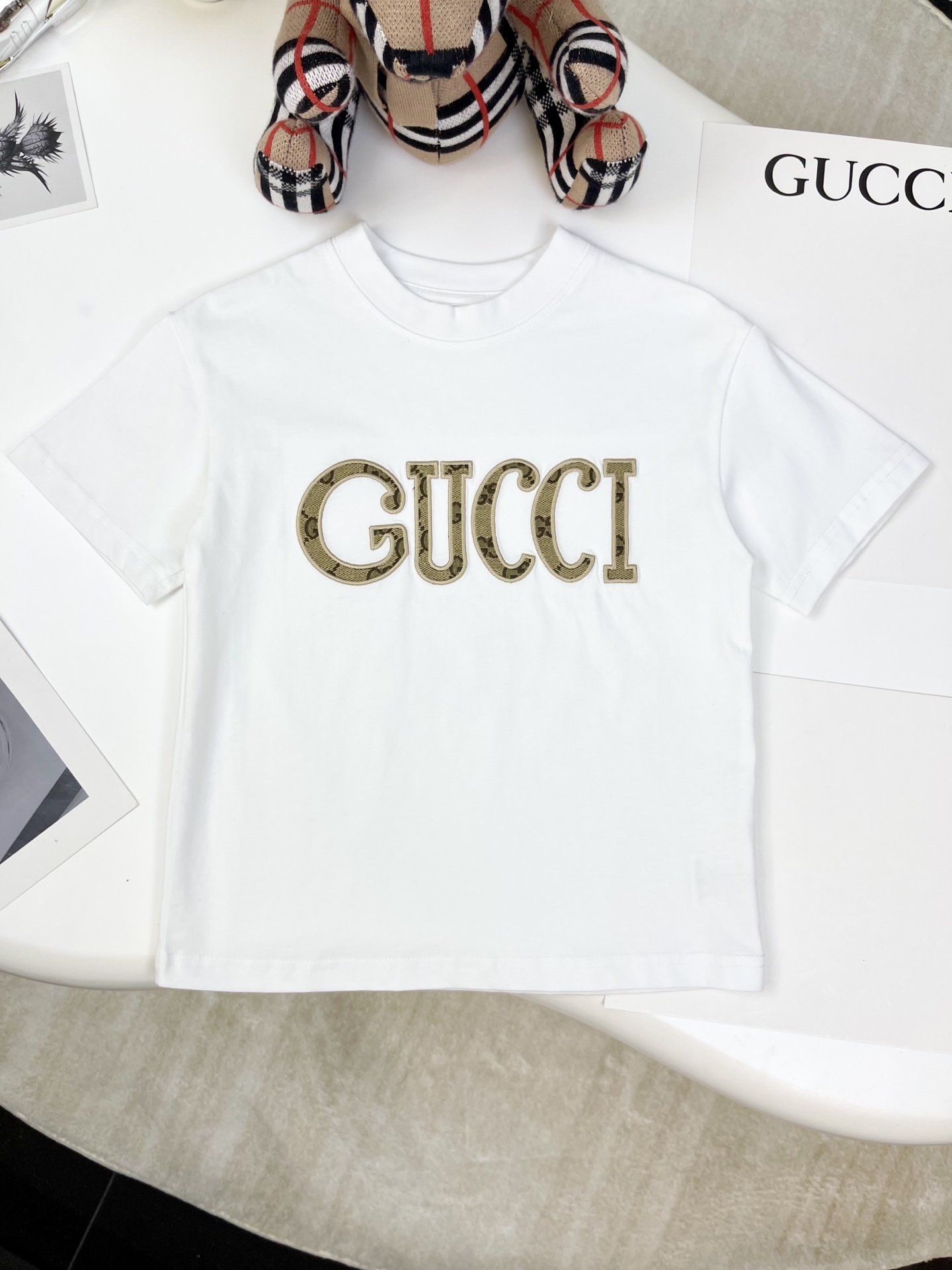 ❤️无少 @88 GUCCI 2025 nueva camiseta de verano para niños, técnica de bordado con apliques, calidad original, tejido pesa…